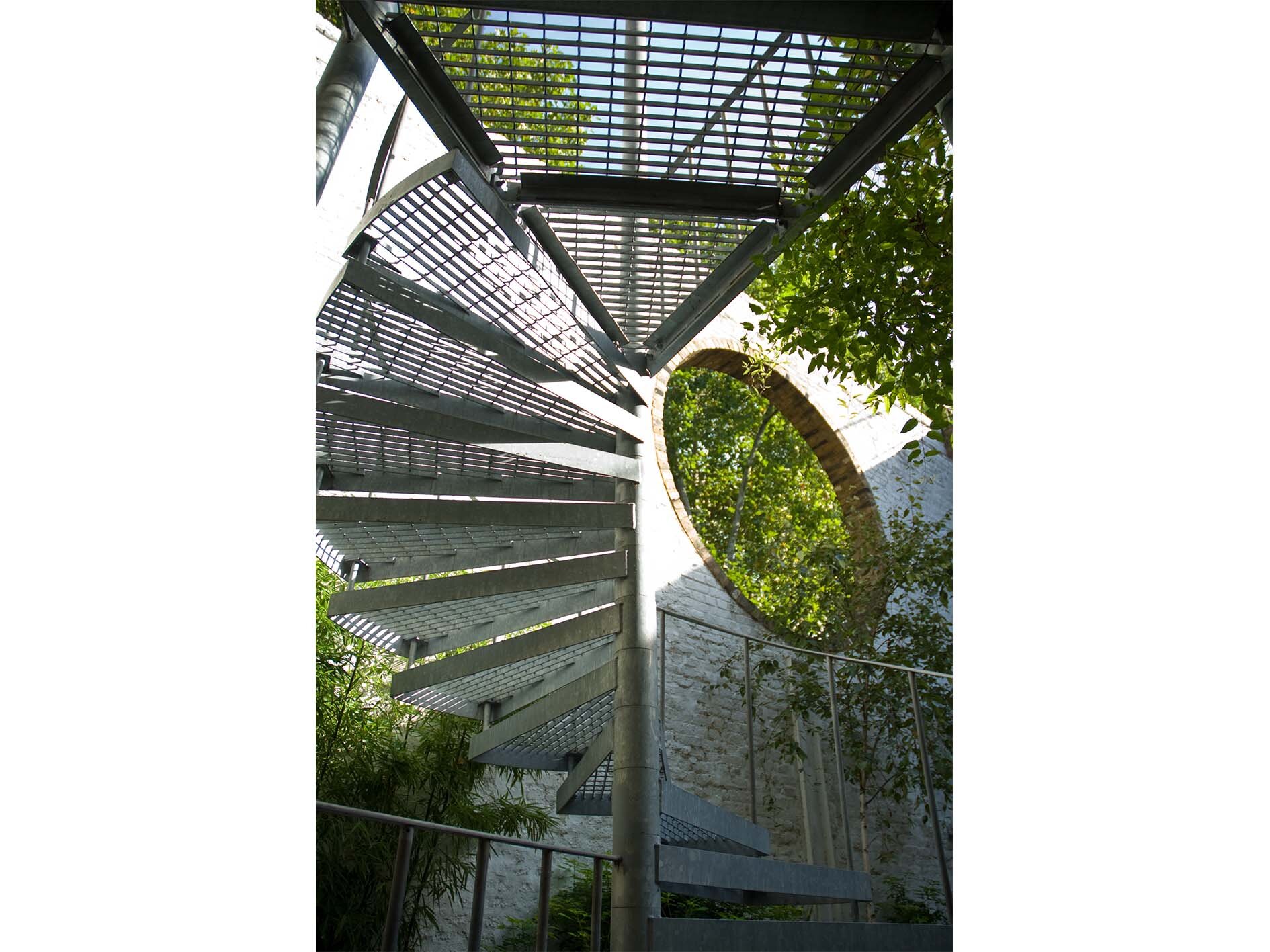 greencoat ext rear.jpg