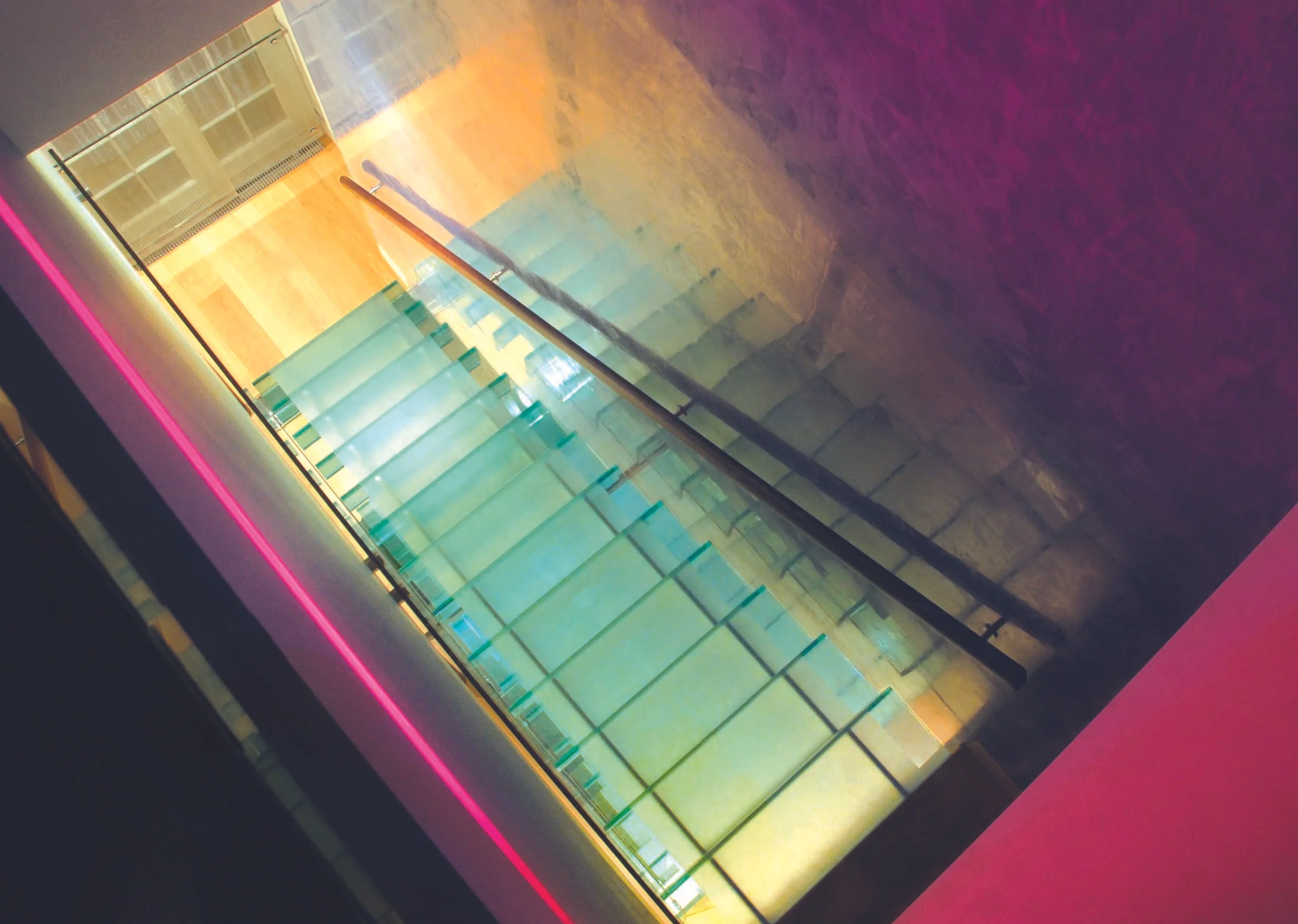 stair neon.jpg
