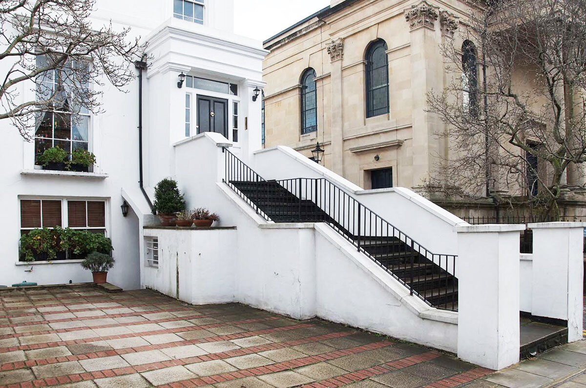 Front facade phillimore 1.jpg