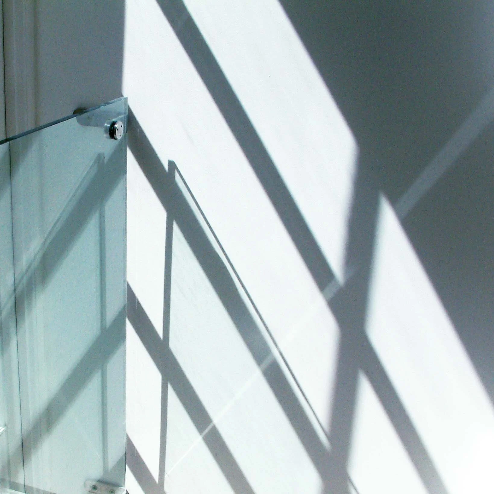 Glass balaustrade shadows.jpg