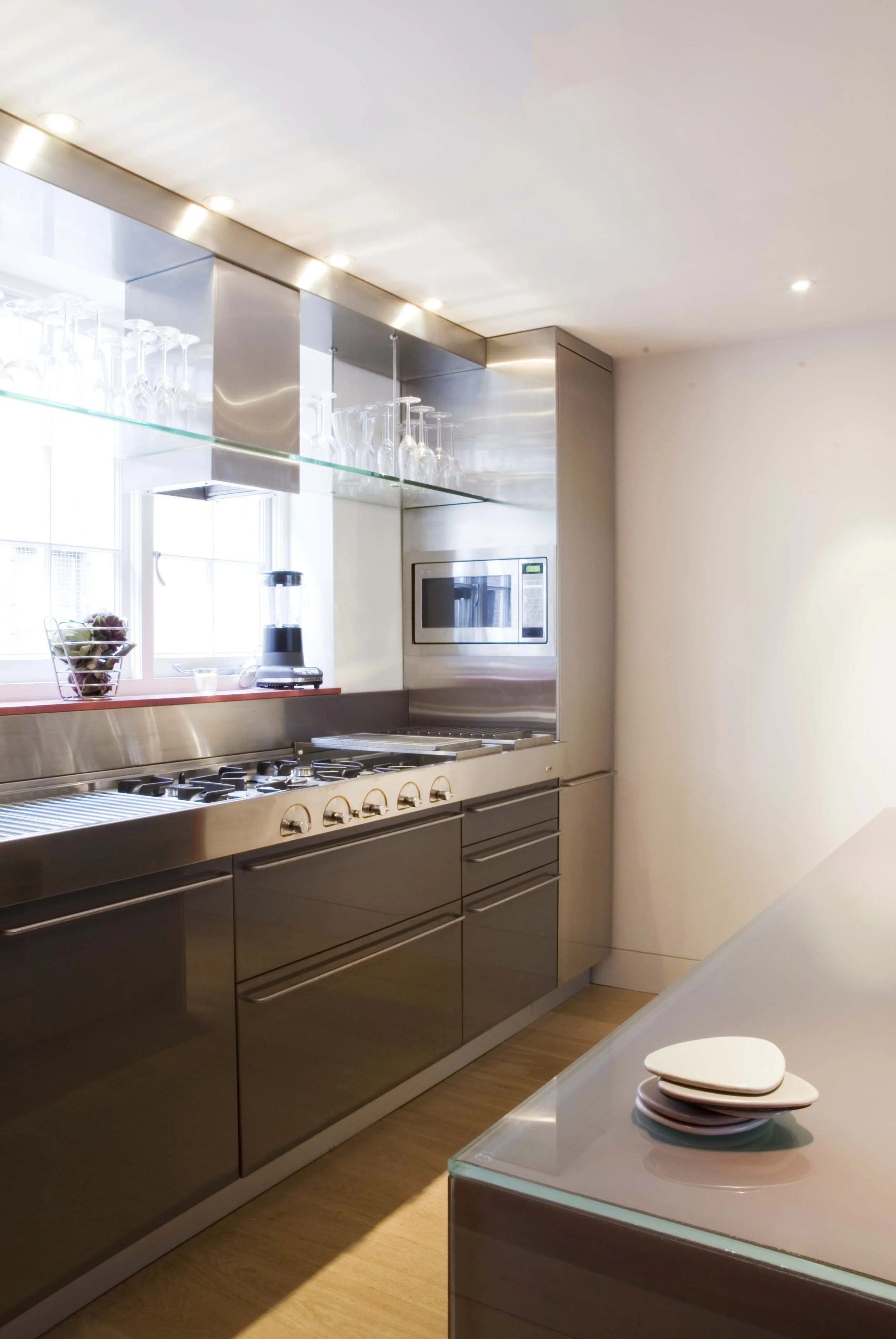 Colbeck kitchen 09 .jpg