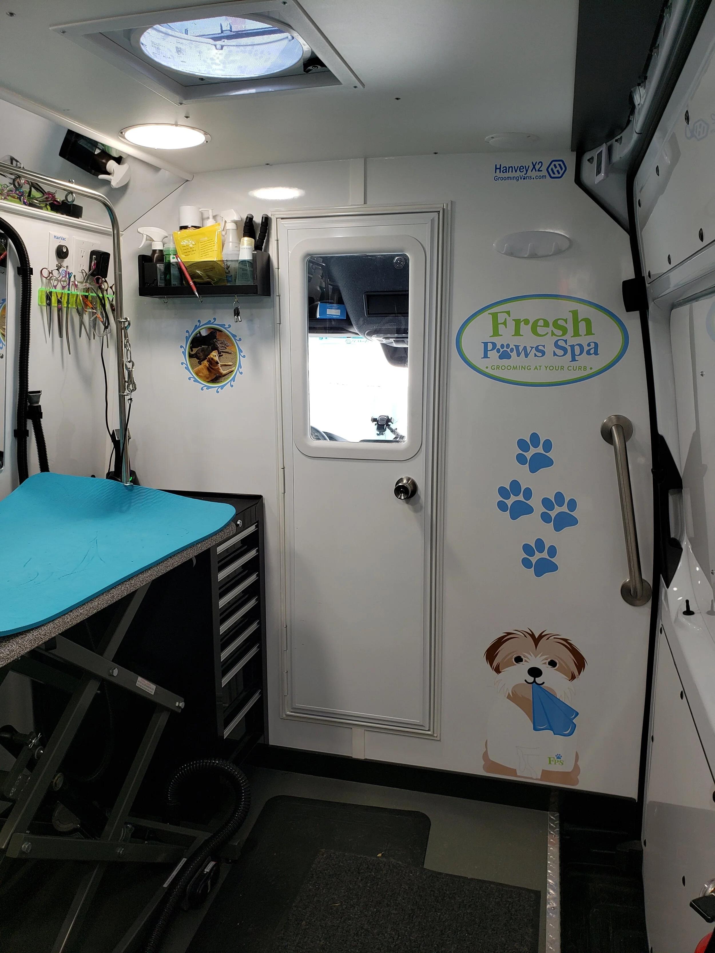 mobile dog groomer near me — Fresh Paws Spa LLC