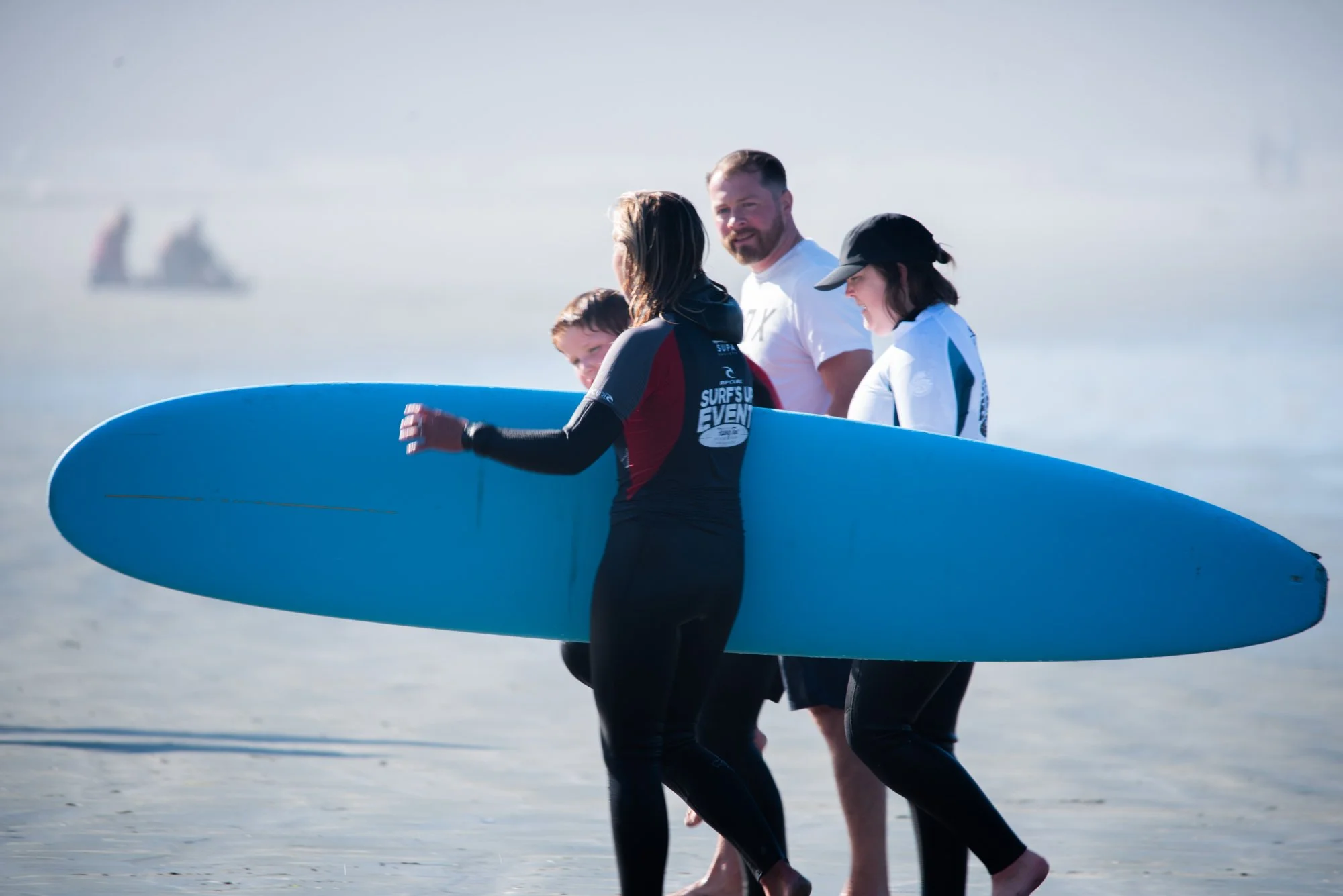 surfs-up-2022-Neal-Lally-Photo-25.jpg