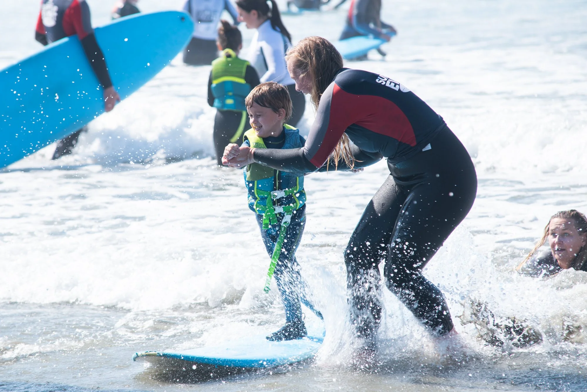 surfs-up-2022-Neal-Lally-Photo-66.jpg