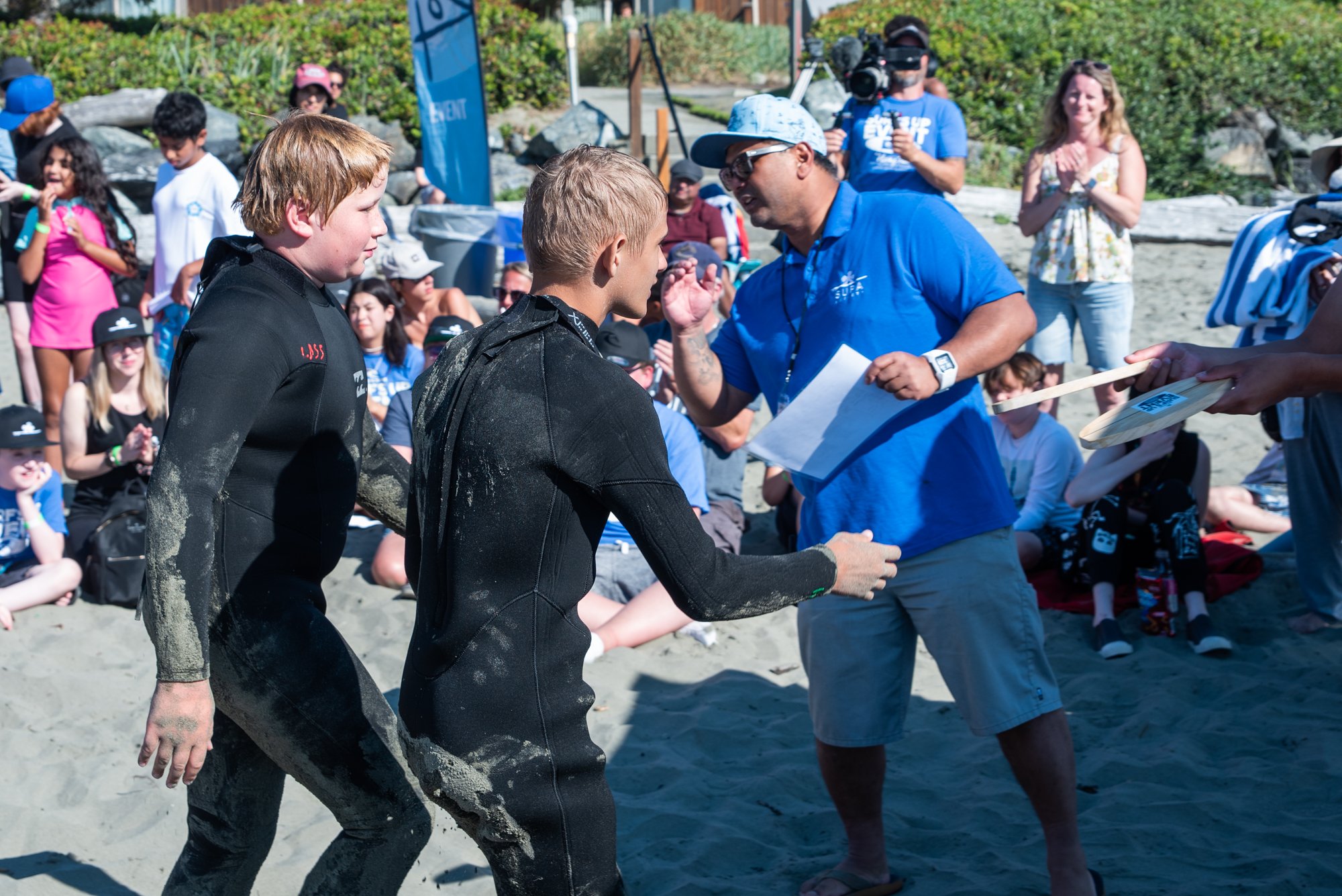 surfs-up-2022-Neal-Lally-Photo-104.jpg
