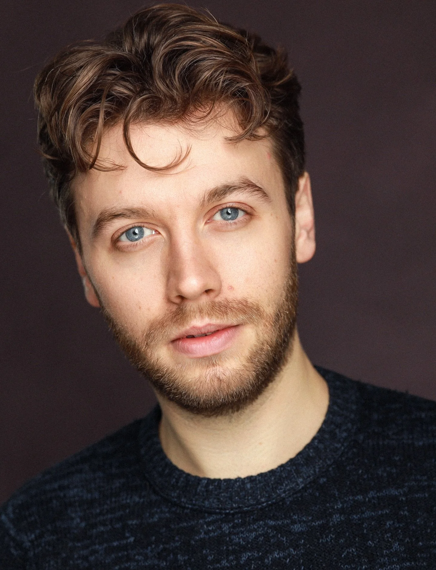 New face-era unlocked! 🔓 with huge thanks to photo wizard @mattnaltonphoto 💚 @agent.bliss