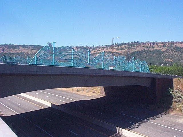 04 Chenoweth Overpass 020.jpg
