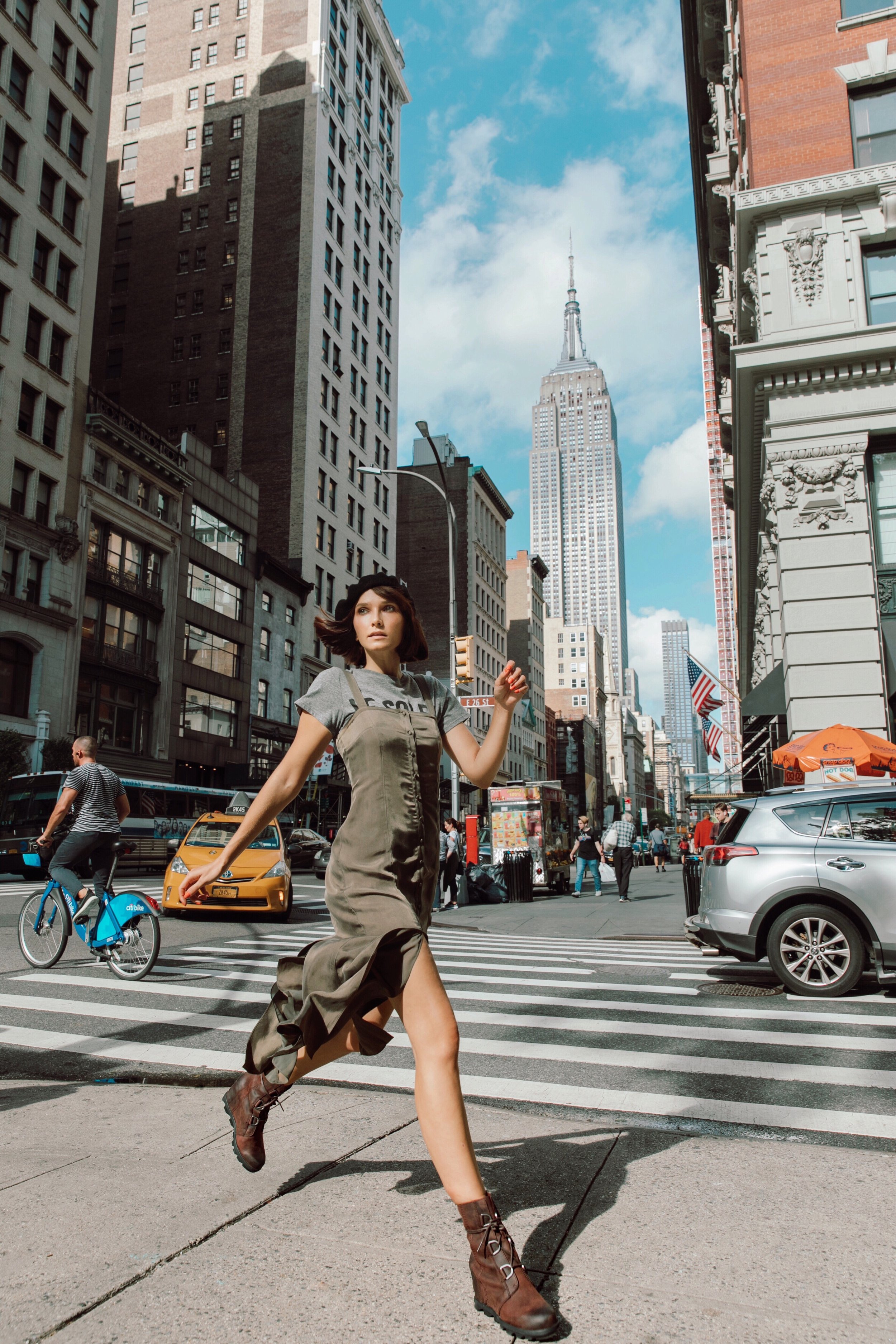 ANIA B SOREL NYC EMPIRE STATE BLDG.JPG
