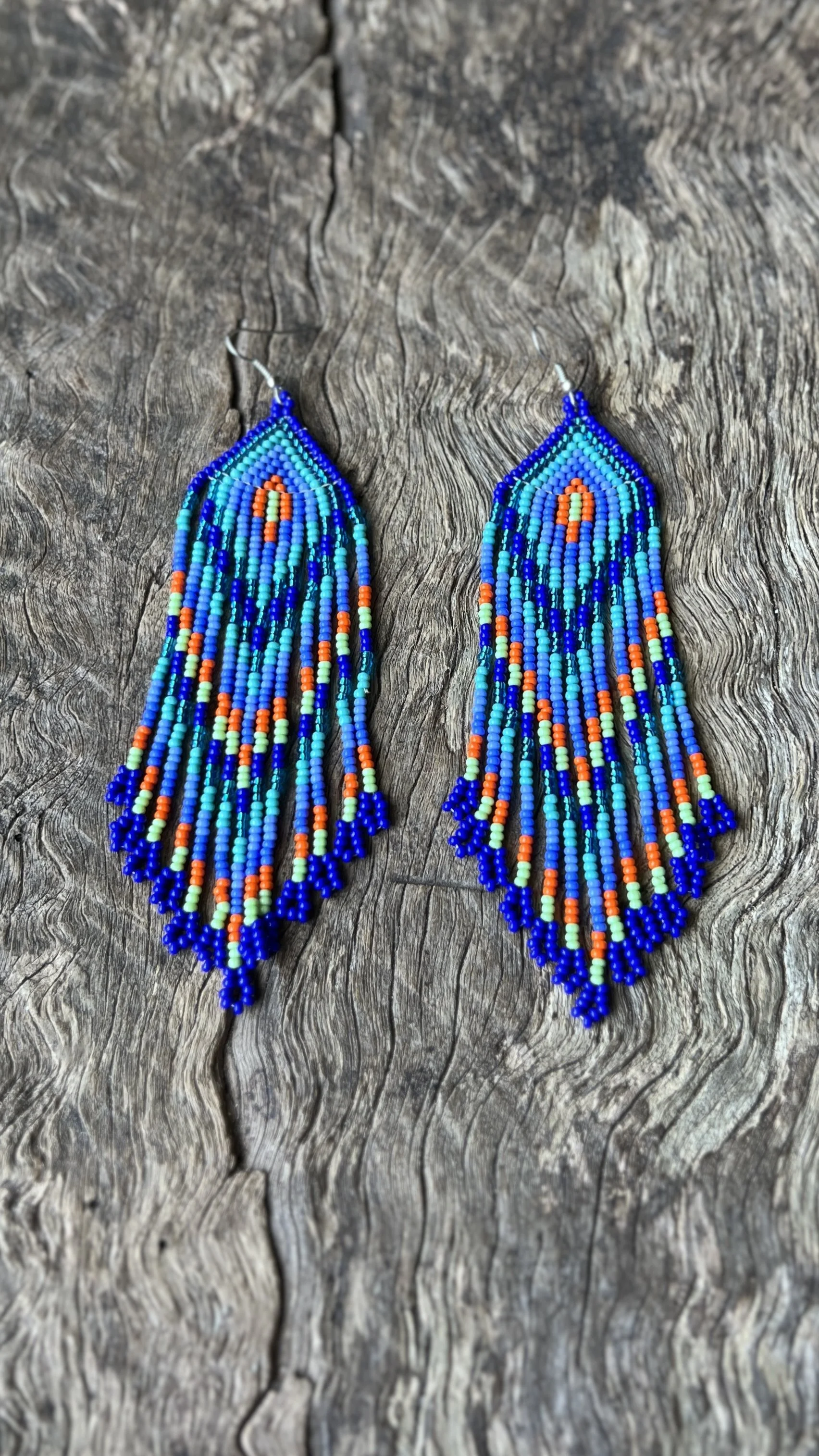 Katio Handmade Emberá Katío Beaded Earrings from Colombia — re-naturing