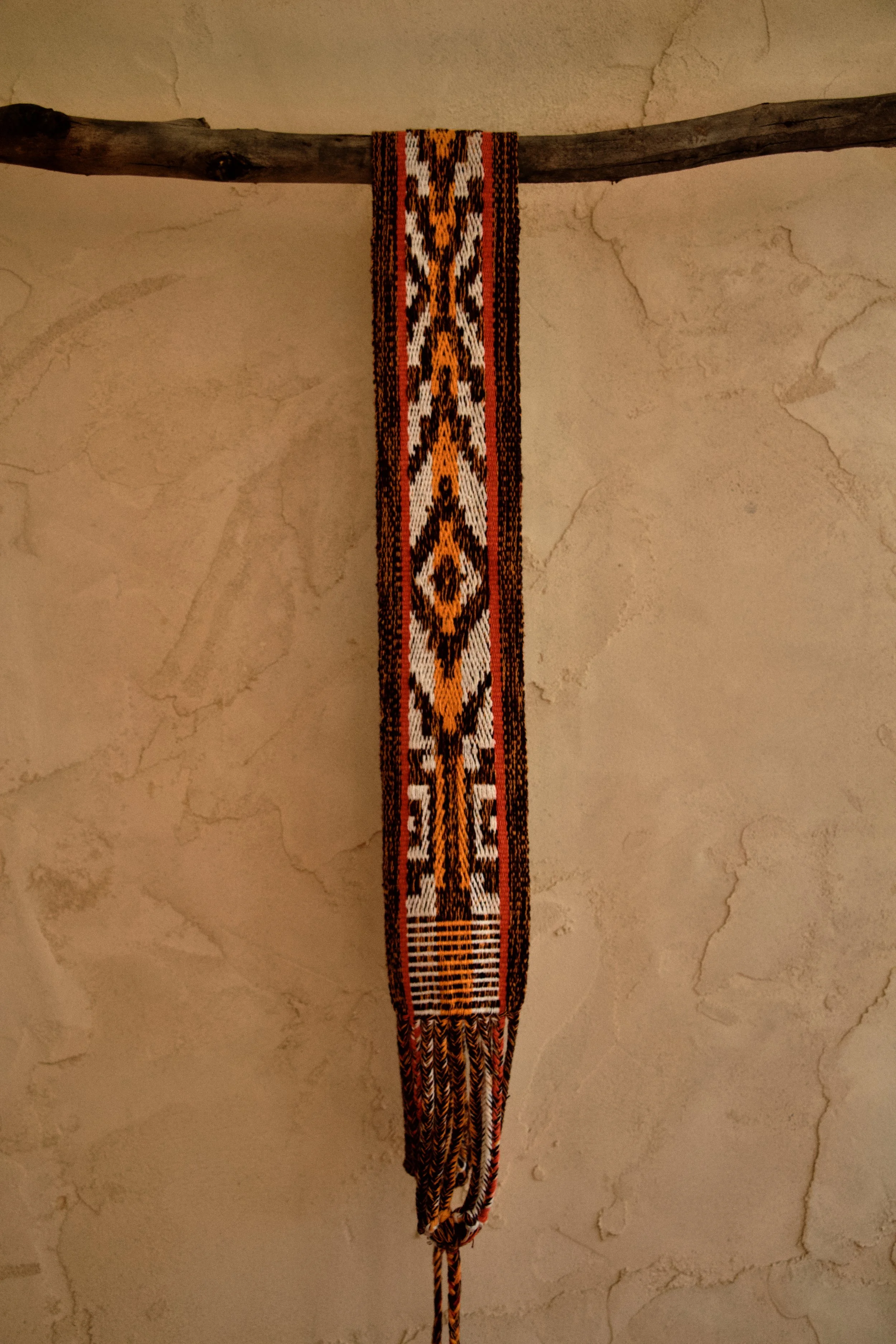 Muisca Chumbe 'Solstice' – Handwoven Masterpiece