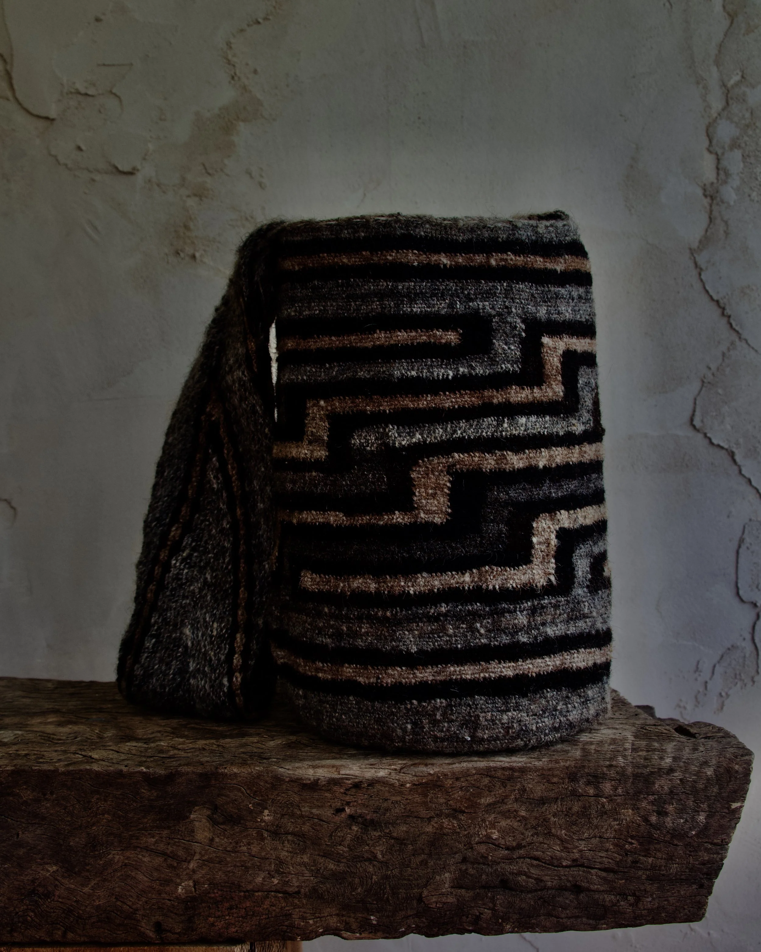 Arhuaco Handwoven Wool Mochila - Kunsumunu Cheyiwa