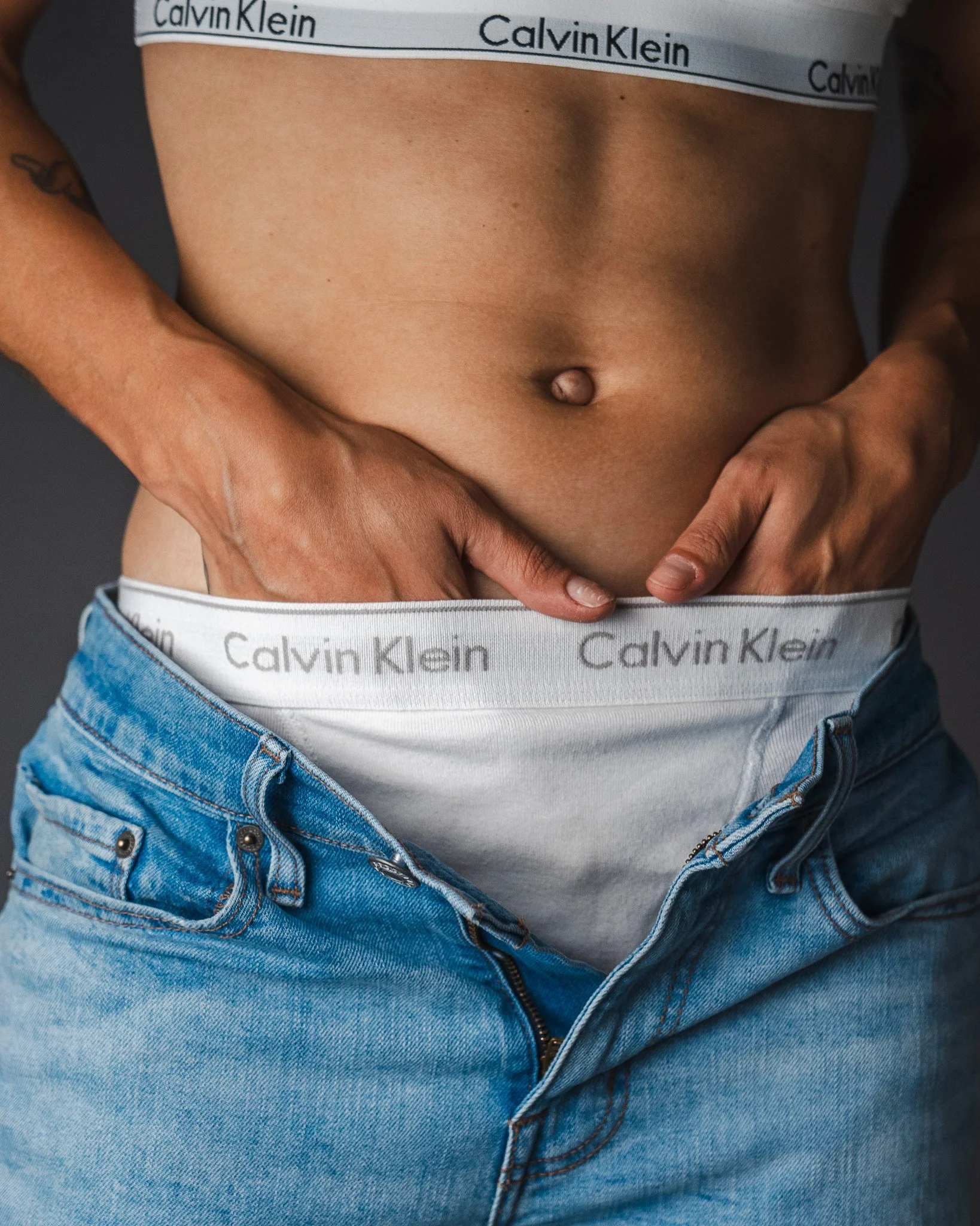 Shle Berry Artist Studio Portrait 2023