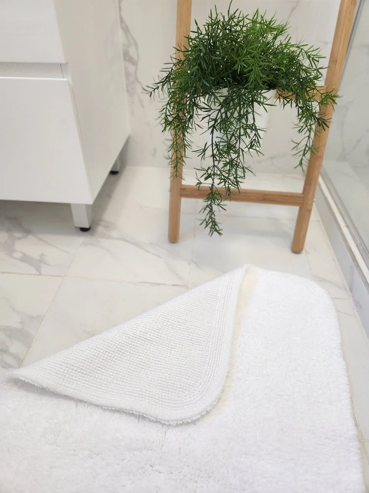 Bath rug backside.jpg