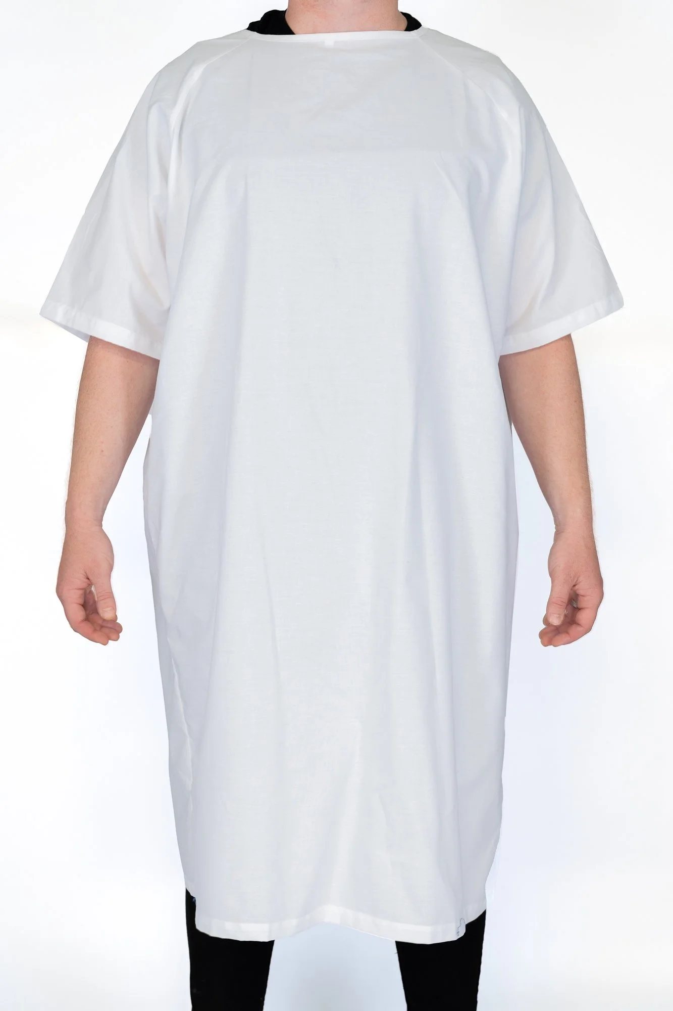 Patient Gowns White - Short Sleeves (Lowres).jpg