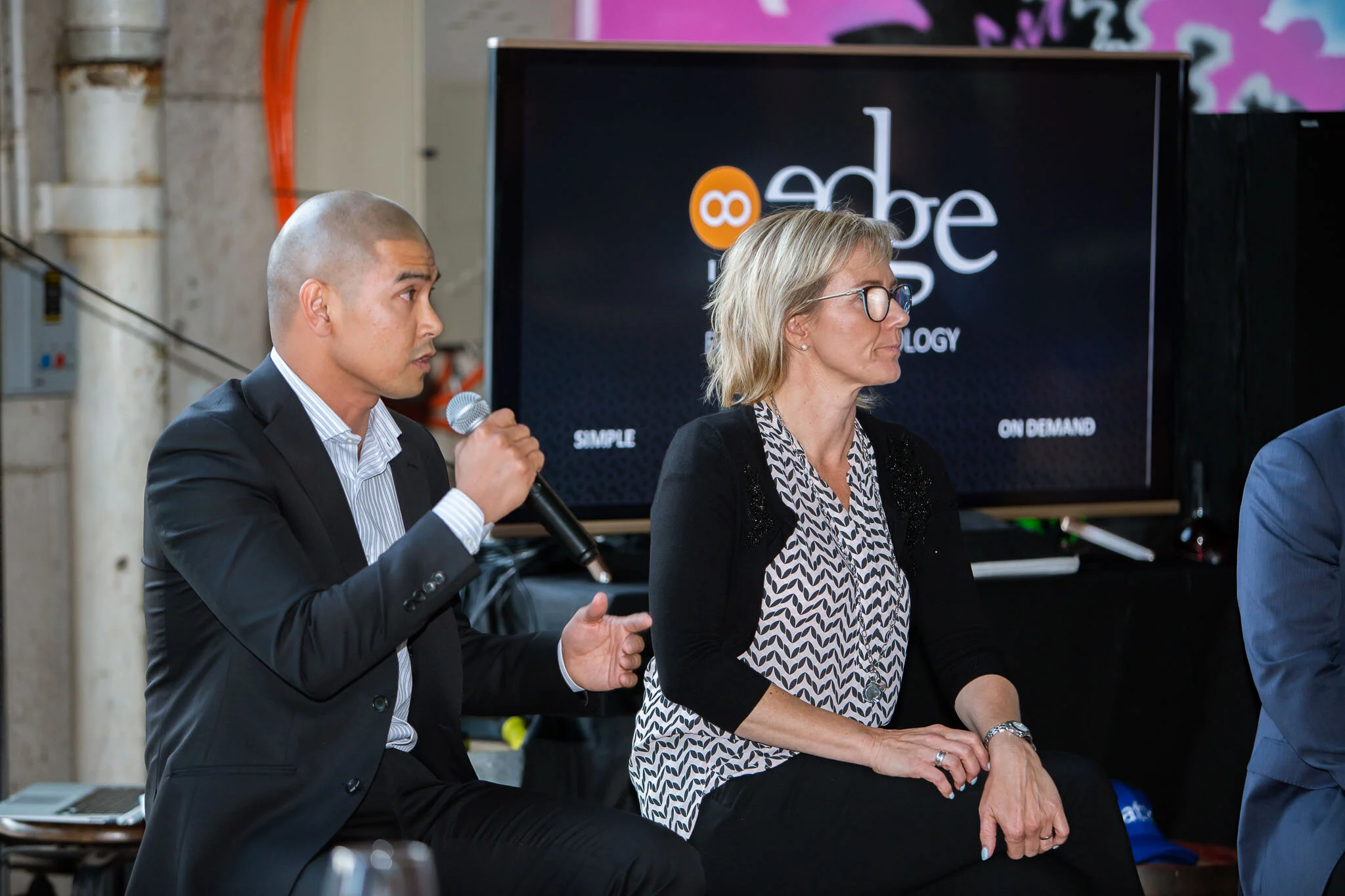 _D1A0713 - 2048px sRGB.jpg