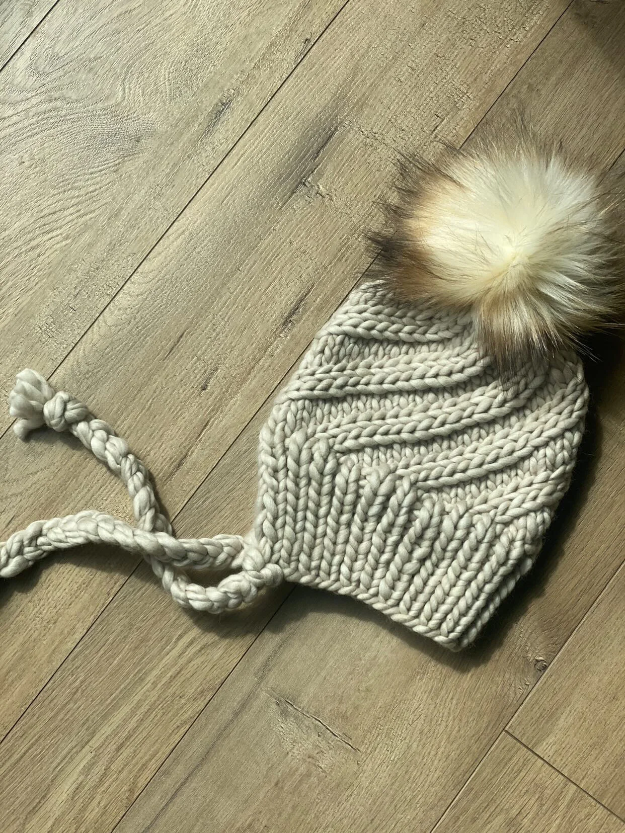 37B00E27-90AB-4A70-96F0-8E44B463C290