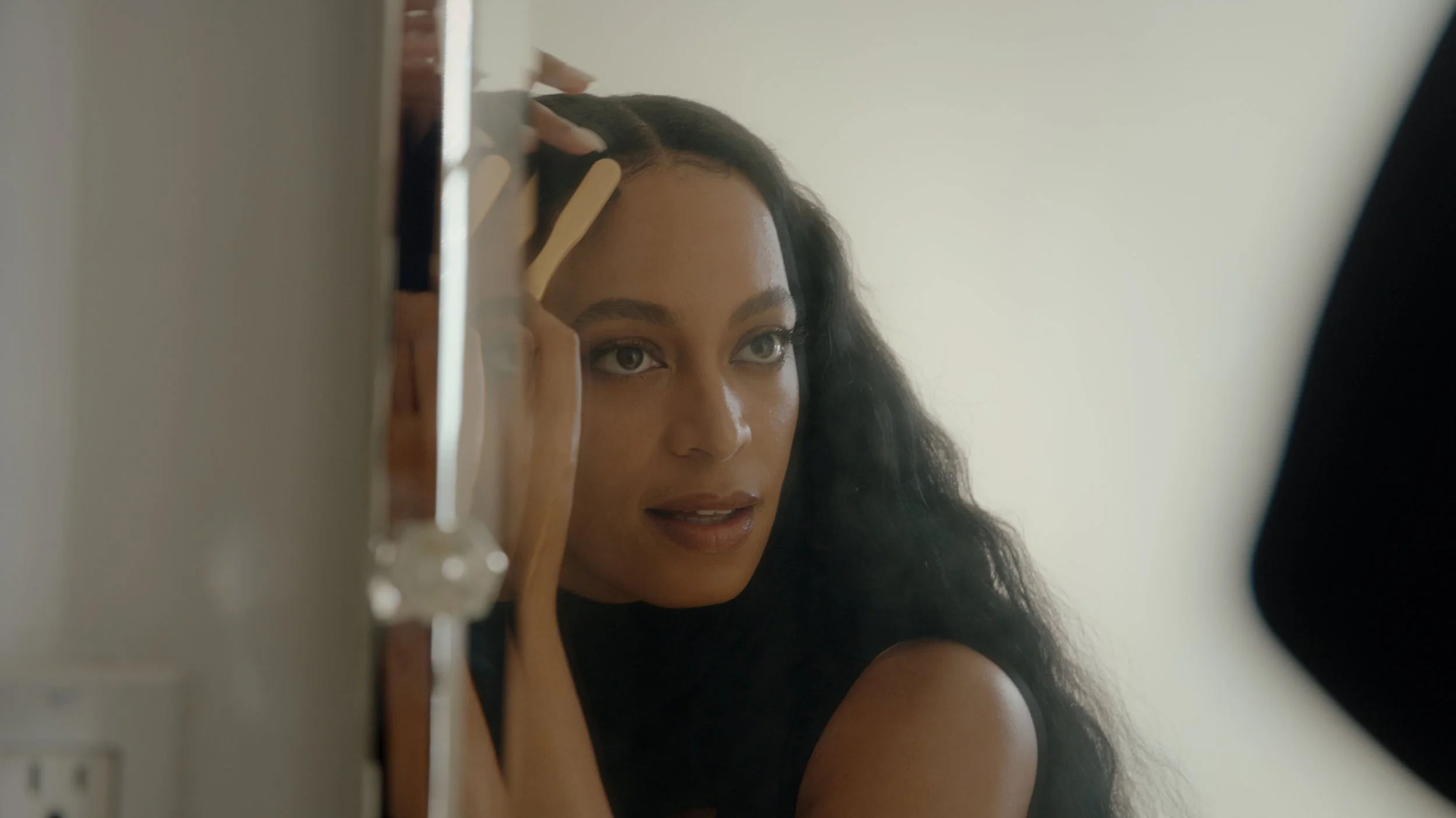 GUCCI_x_SOLANGE_Stills_1.9.1.jpg