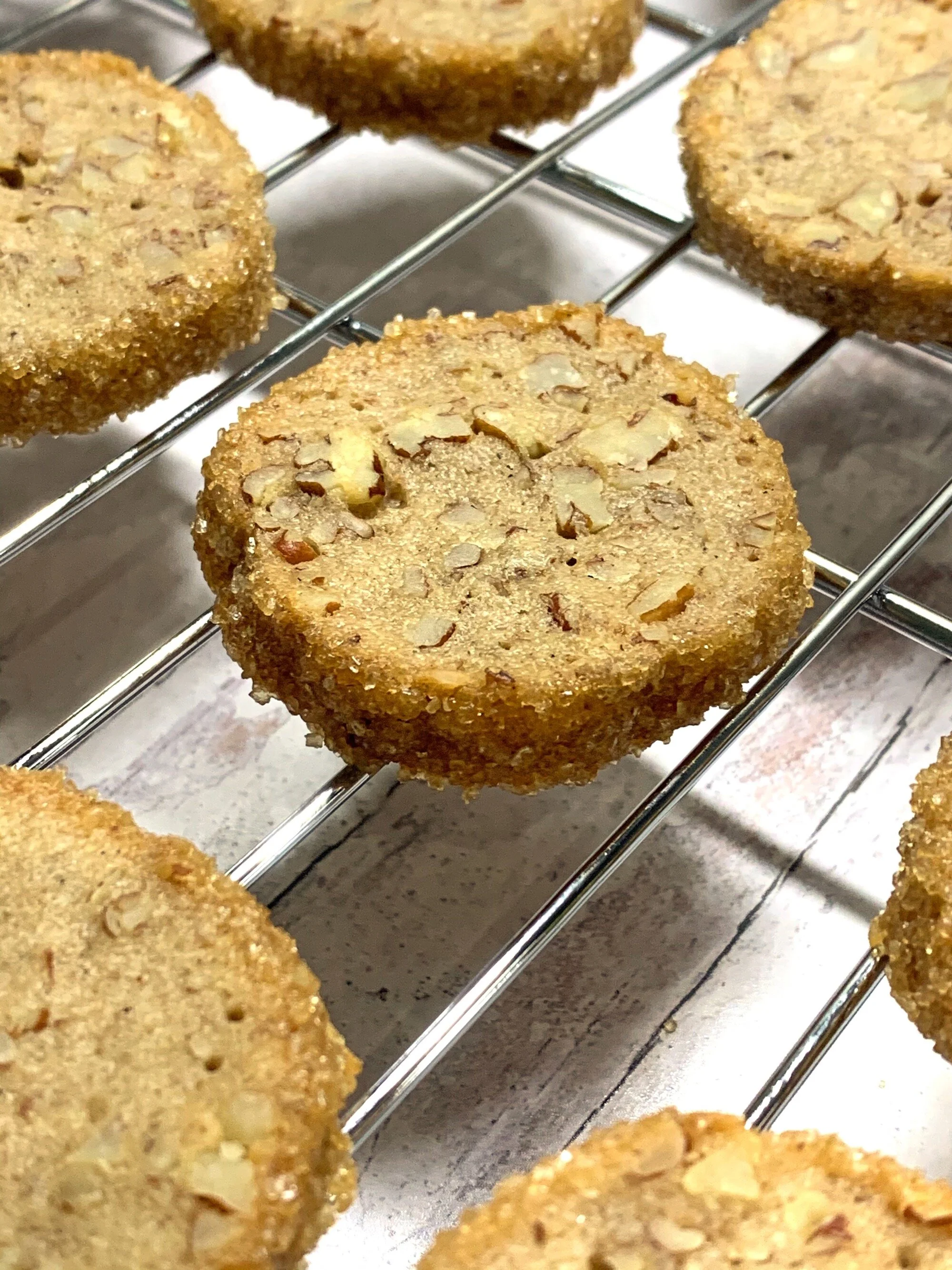 Toasted Pecan and Banana Cookies