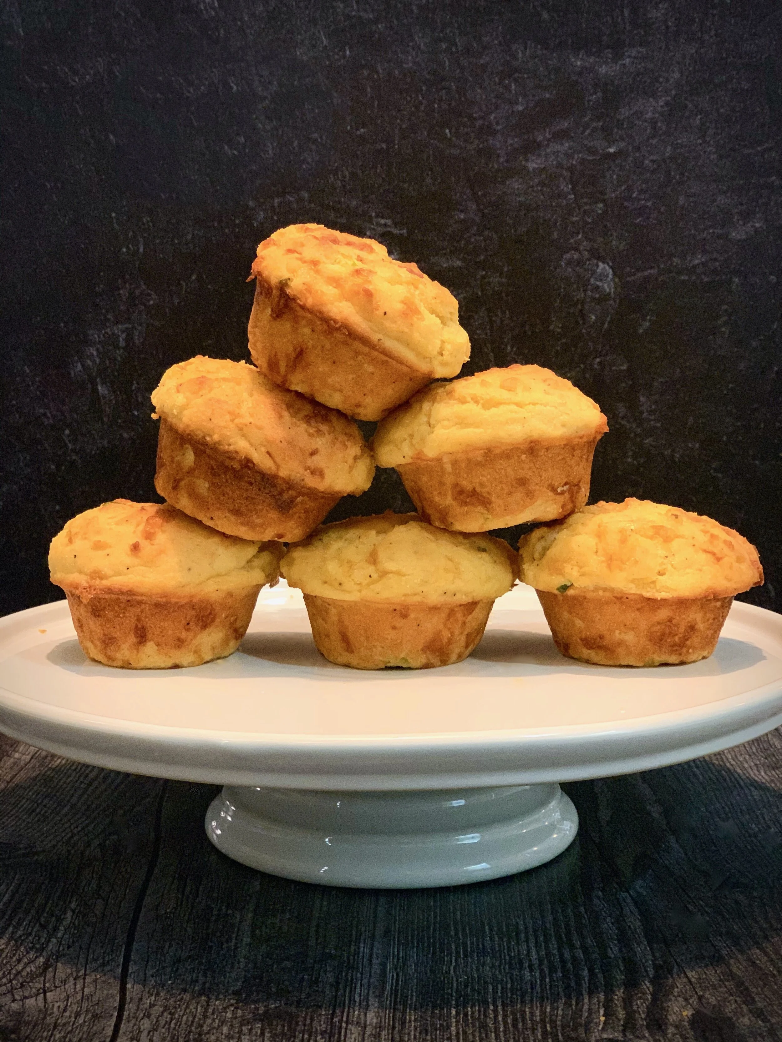 Spicy Cheddar Corn Muffins