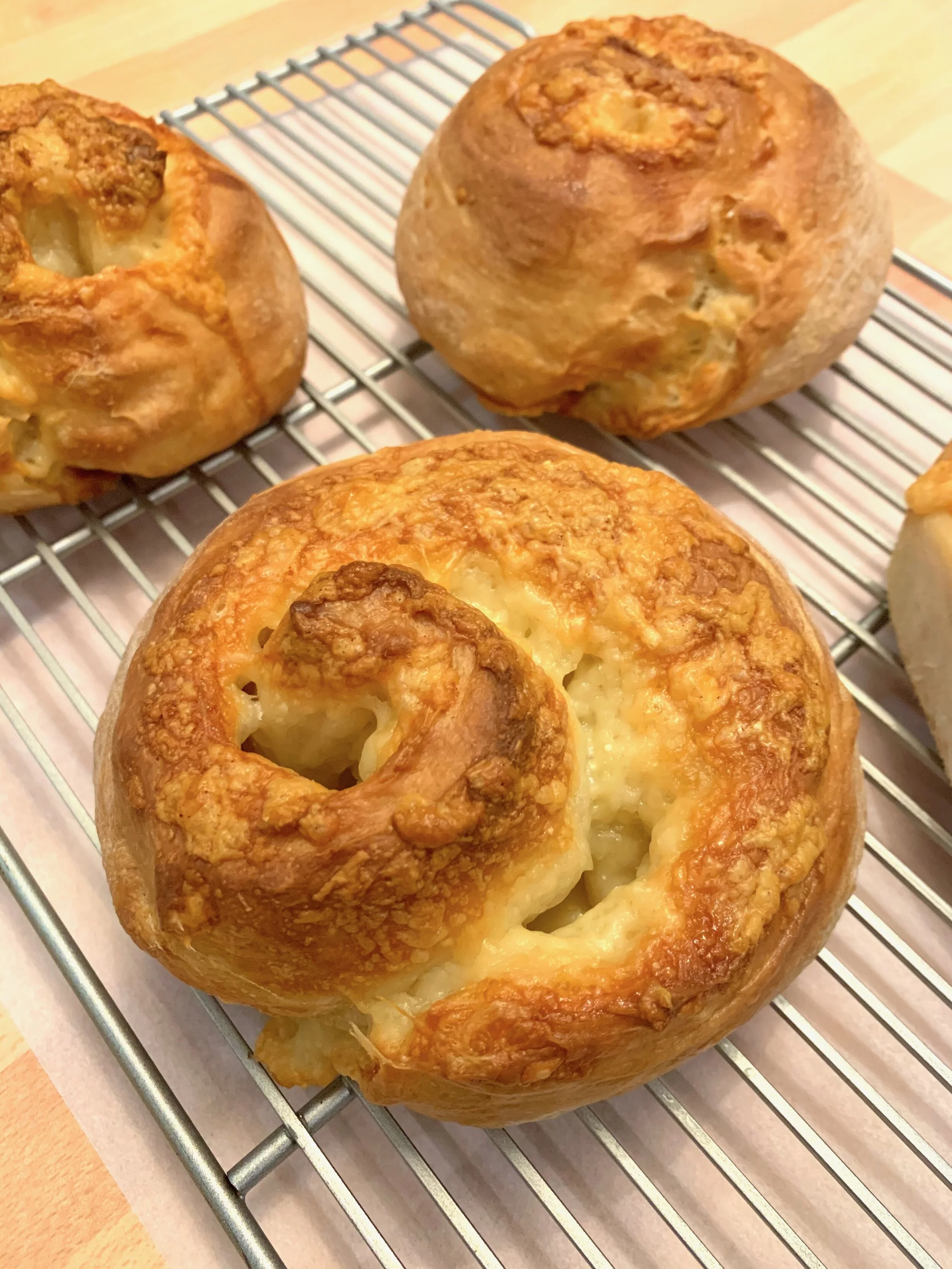 Gruyère Mini Loaves