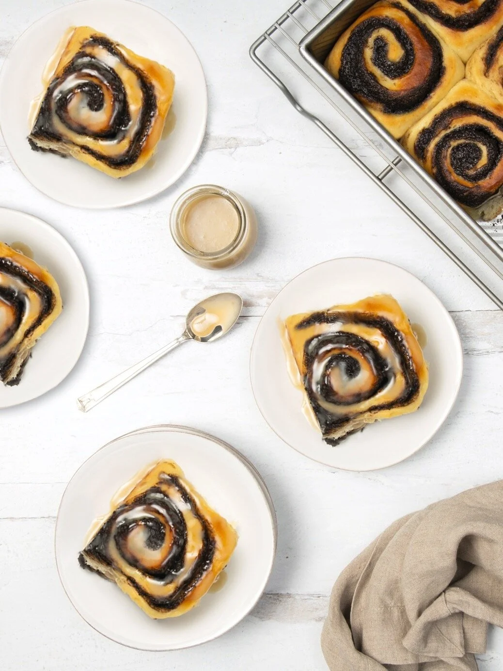 Chocolate Tahini Buns