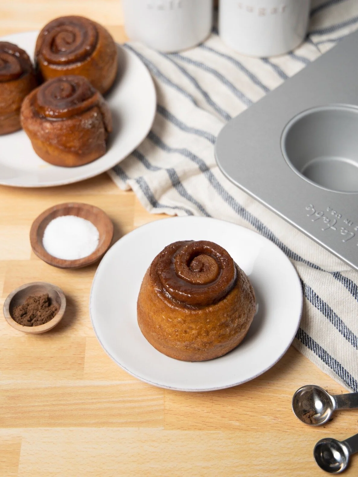 Ginger-Cinnamon Buns