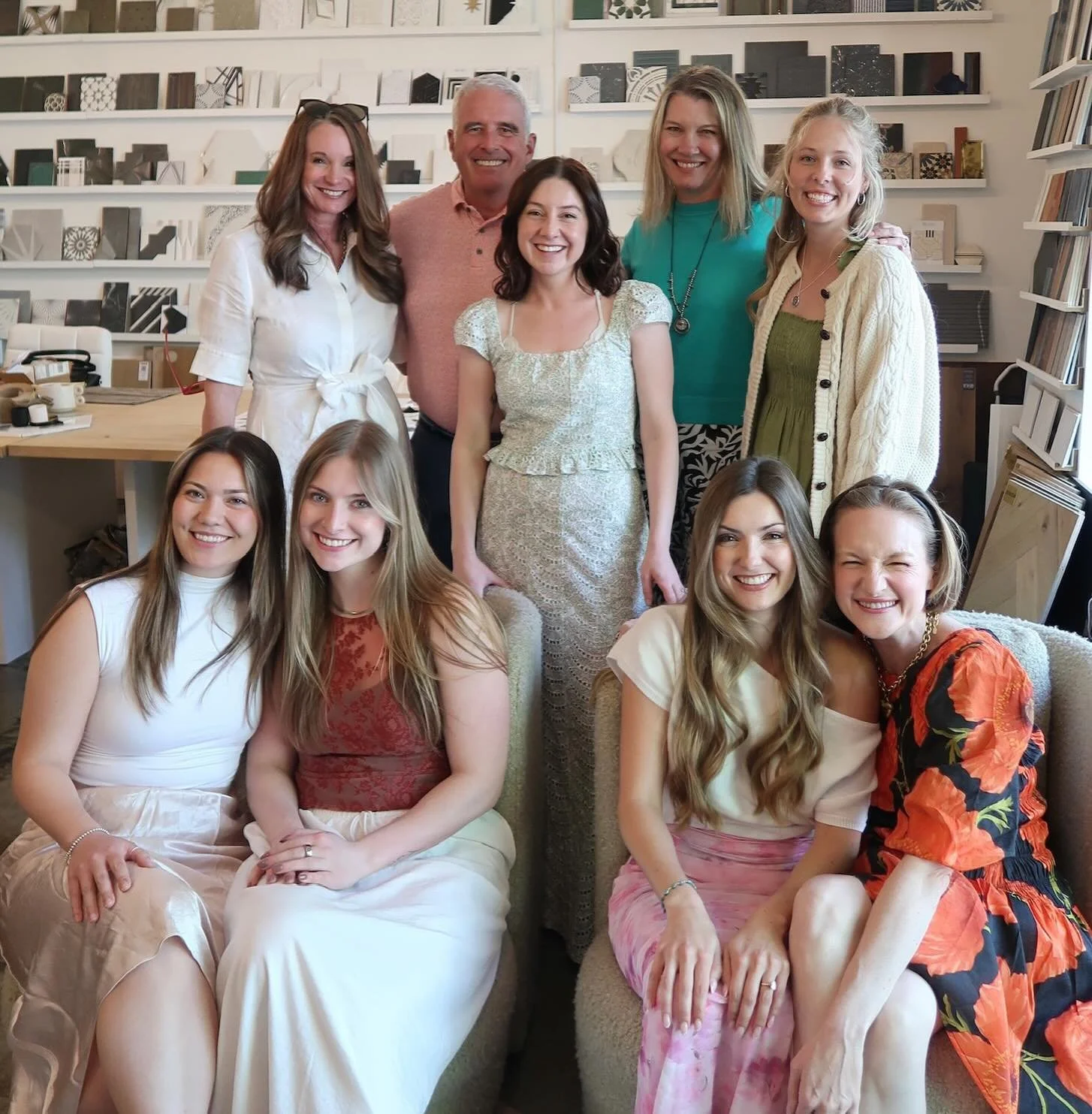This team ❤️

Seven years ago, I was doing it all. Running a business. Raising kids. All as a single mom, trying to hold everything together.

Eventually, I hit a wall. And honestly, it changed everything.

I stopped trying to carry every piece on my