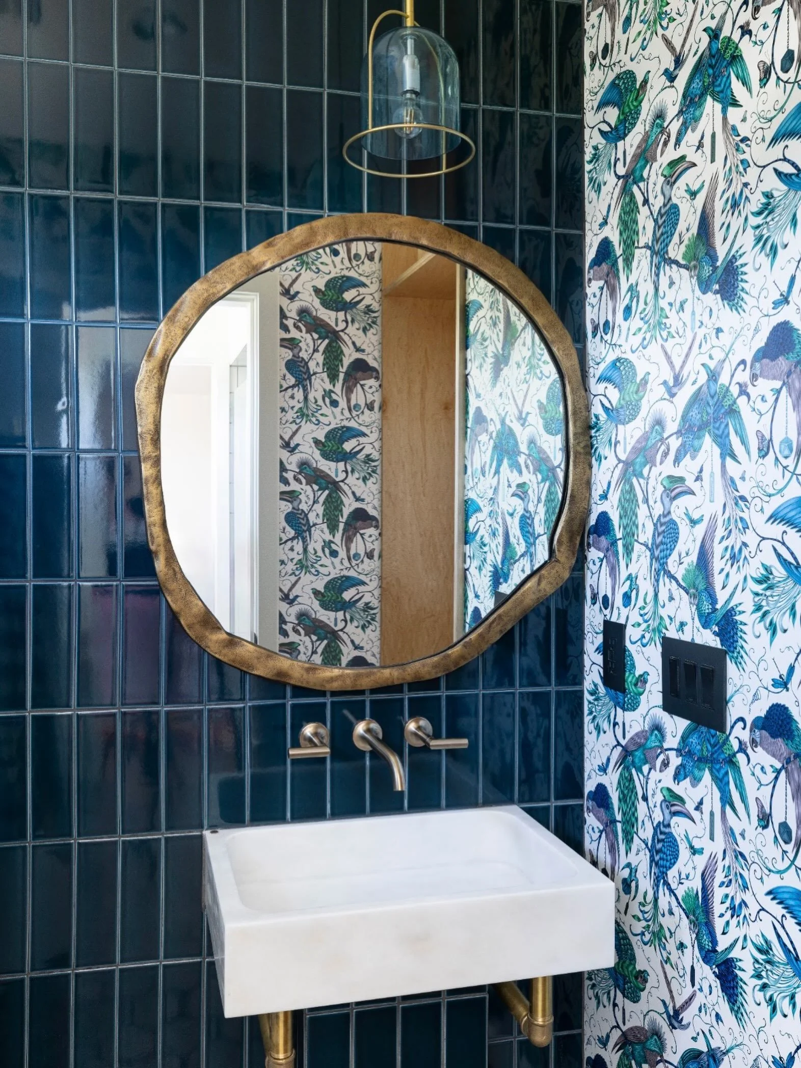 Our #ModernMax clients were obsessed with color, pattern and texture, and the layering of all three. And we absolutely loved the challenge!

They also cared deeply about where the products in their home came from, and were commited to choosing vendor