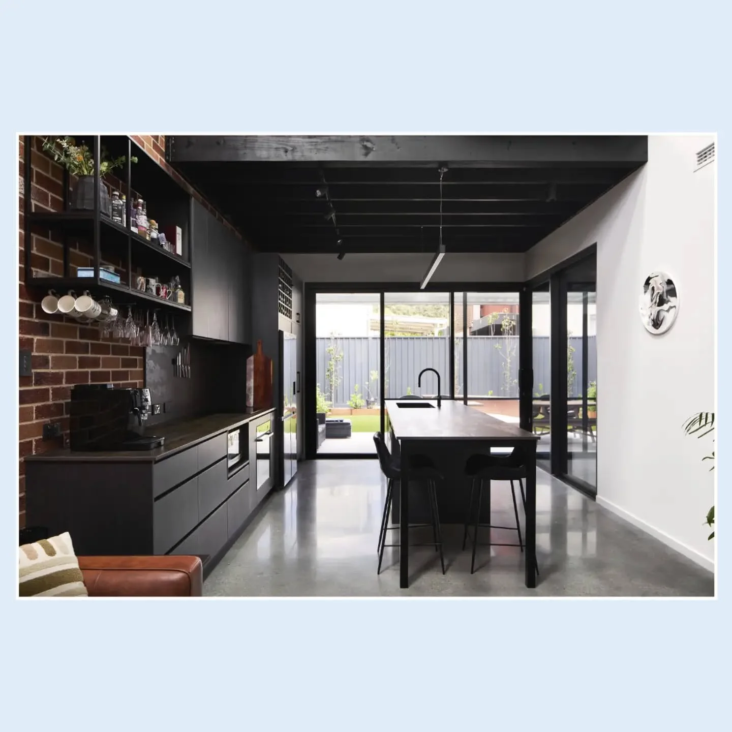 OUTLOOK

Working with a narrow lot site invites an opportunity to rethink the standard conventions.

Using a corner glazed sliding door brings in natural light while creating a sense of space and connection to the outdoor living.

👷🏼&zwj;♂️ @mitsan