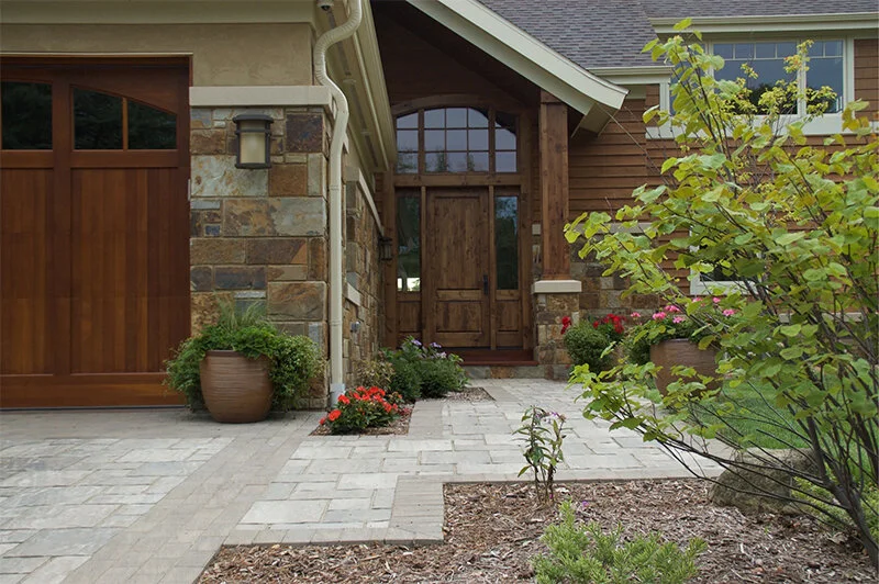 How Landscaping Companies Tailor Hardscape Projects to Suit Client Needs in Waunakee, WI