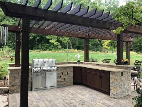 A Tasteful Outdoor Kitchen Is Just What You Need in Your Outdoor Living Space in the Waunakee, WI, Area
