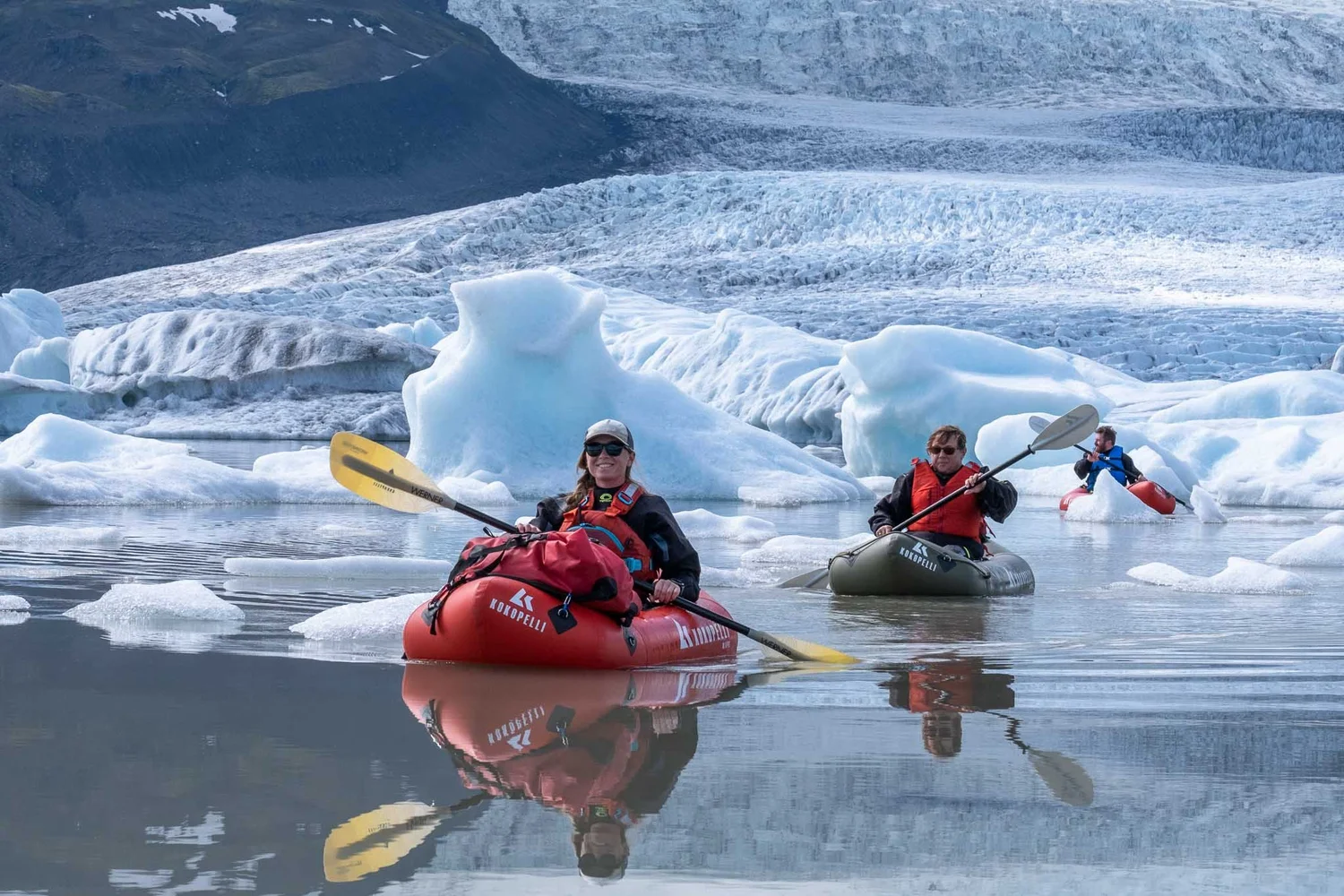 Glacier Kayaking Tour in Iceland | Explore Fjallsárlón's Iceberg Lagoon ...