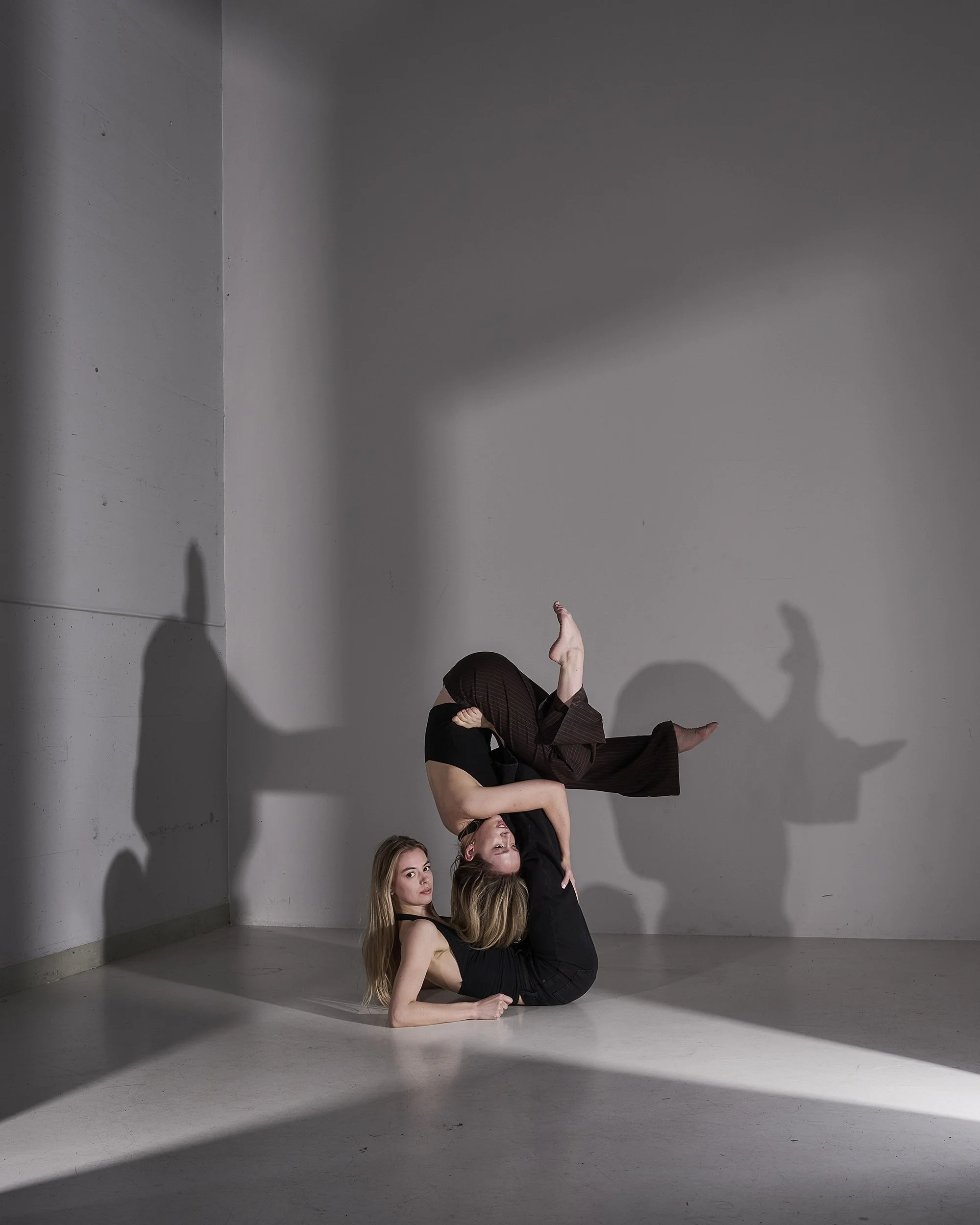 urs_recher_dance_55_julieellianablack.jpg