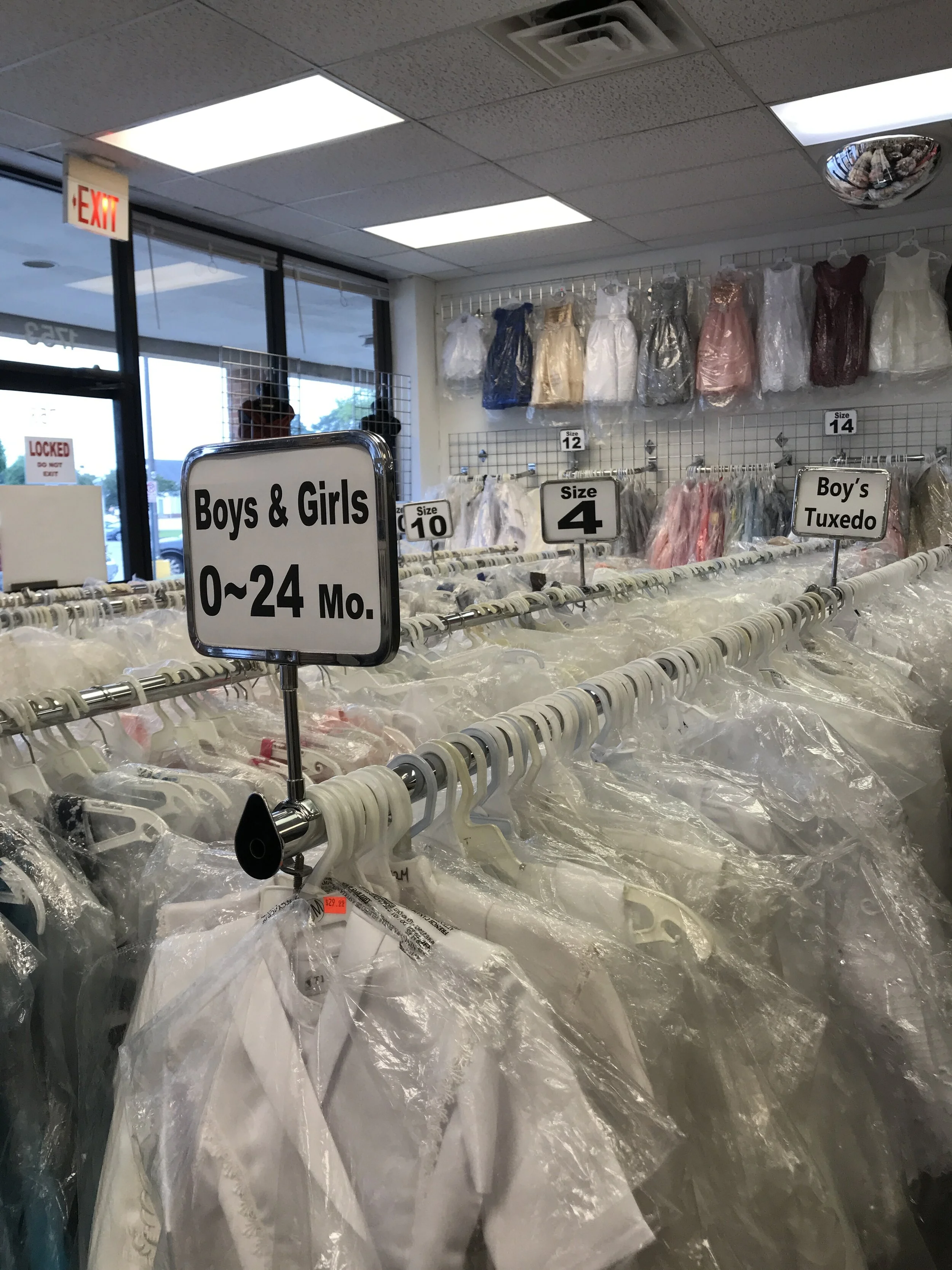Our Selections — Lee's Fashions
