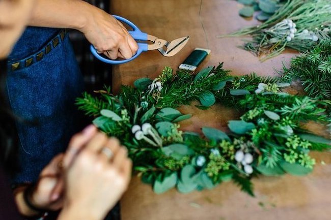 Holiday Wreath Making w/ Make Lemonade
