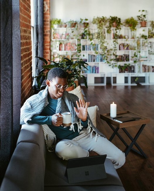 4 Tips for Hosting Hybrid Gatherings