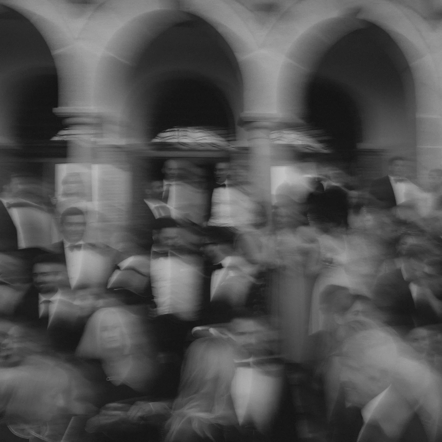 life in motion

@xaletdelnin
@justmarriedbarcelona