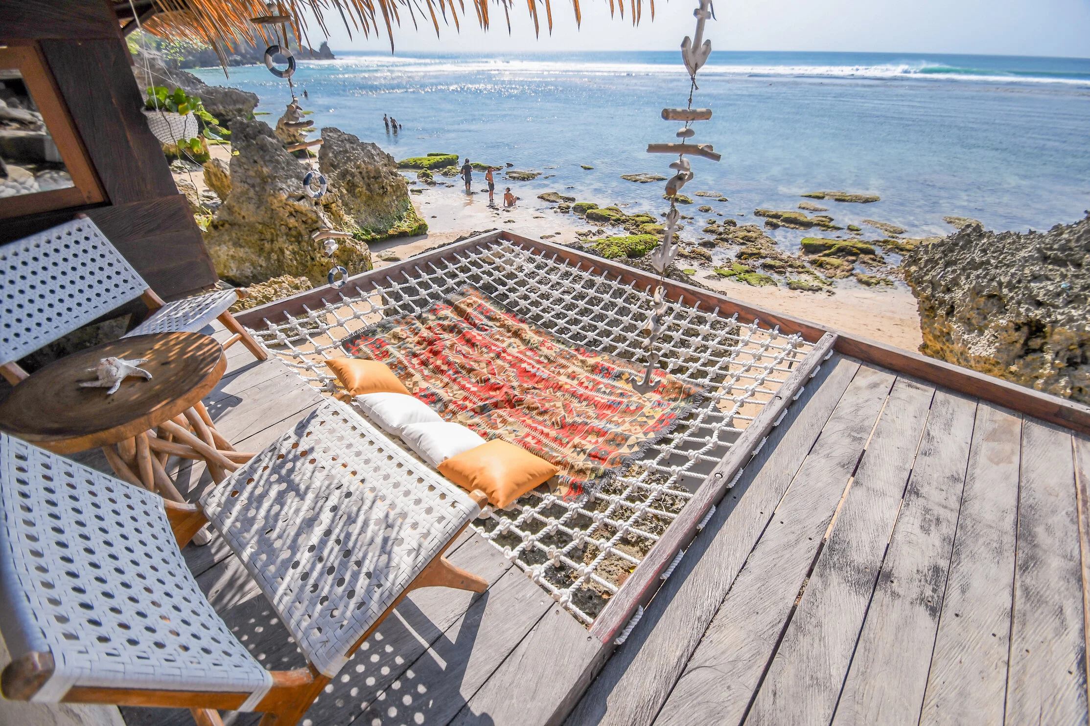 5 affordable and stunning beachfront accommodations in Uluwatu (Bukit ...
