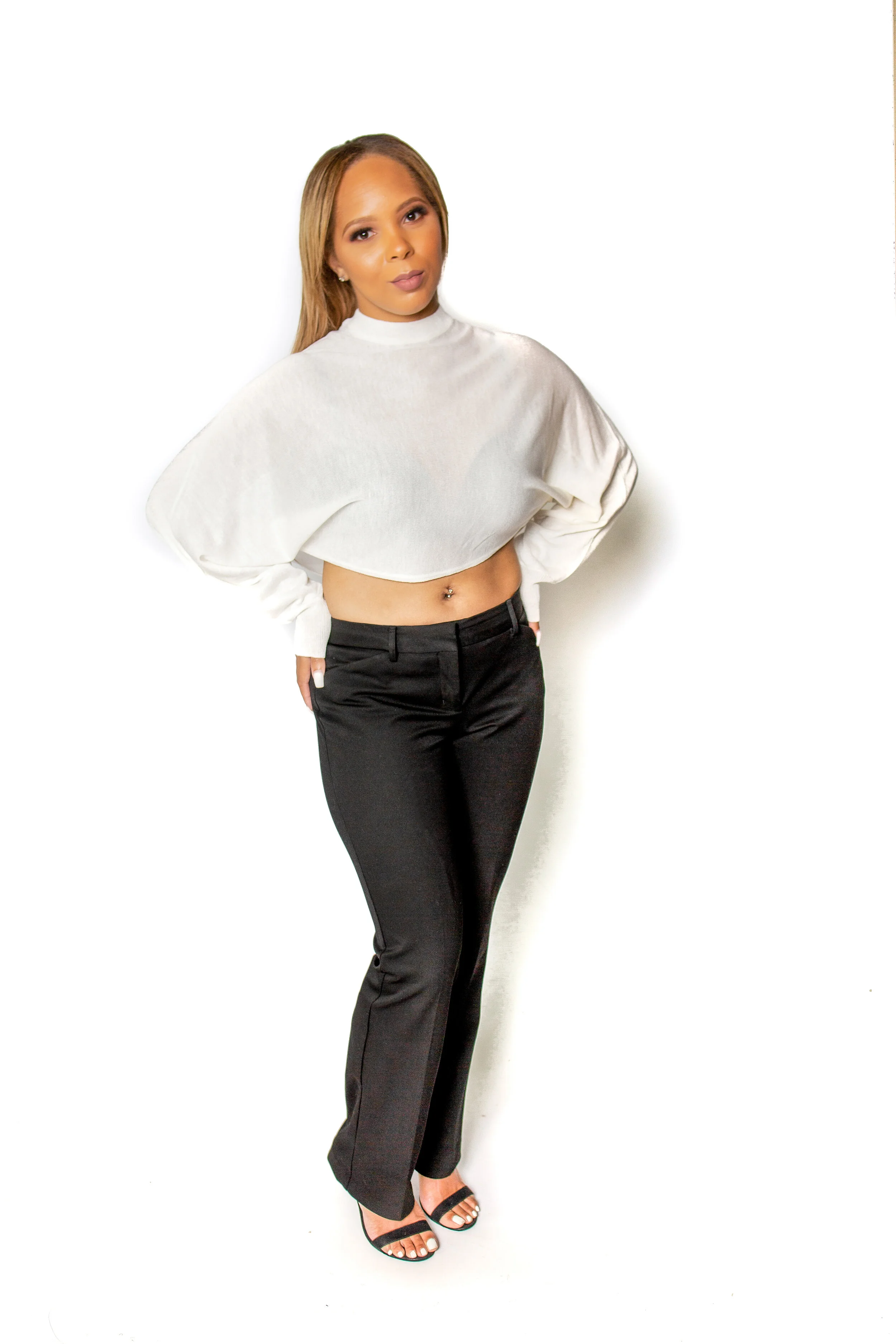 bella-sweater-2.jpg