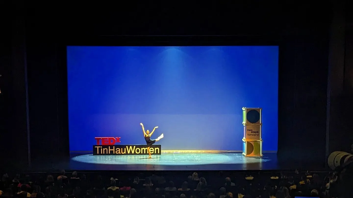 Another brilliant day spent with @tedxtinhauwomen. 
It was an extra treat to call cues for @jingyi261 & @septimewebre from @hongkongballet 
Bravo
///////
#tedxtinhauwomen