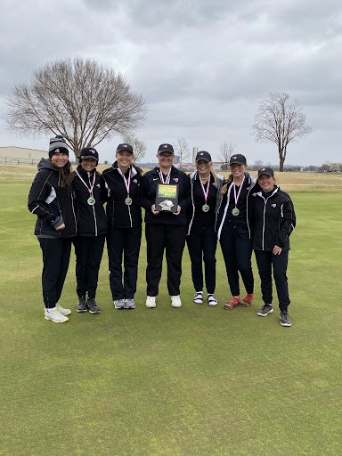 Girls’ golf team takes home hardware
