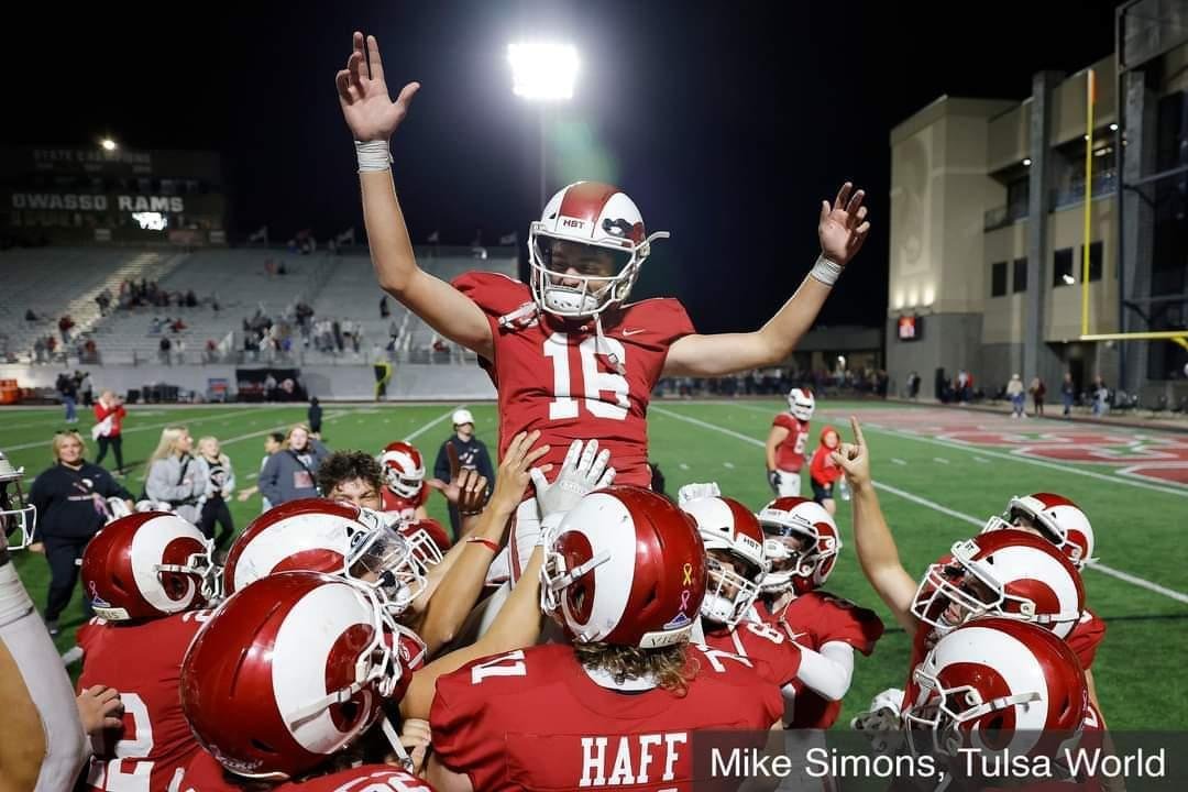Tyler Caviness leads the Rams to a Homecoming victory