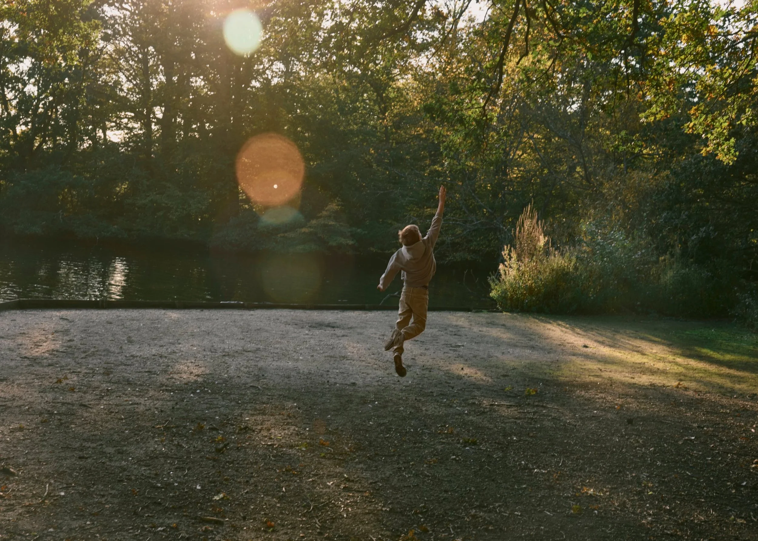 AOP_RORY_LANGDON-DOWN_HIVE_HOMES 2_RLD_WIDE_PORTFOLIO_SELECTS.jpg