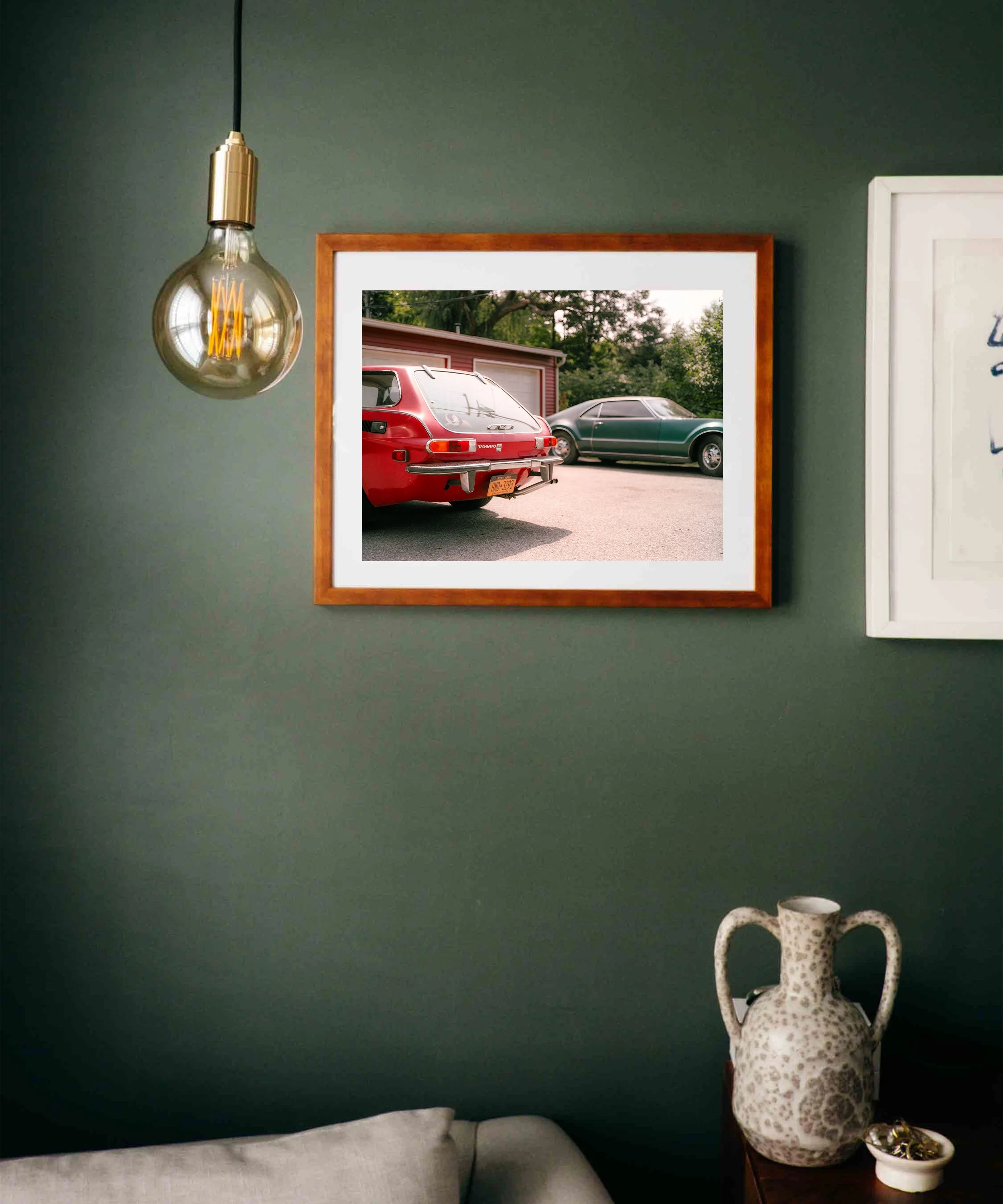 GLASSETTE_ROOM_VOLVO.jpg