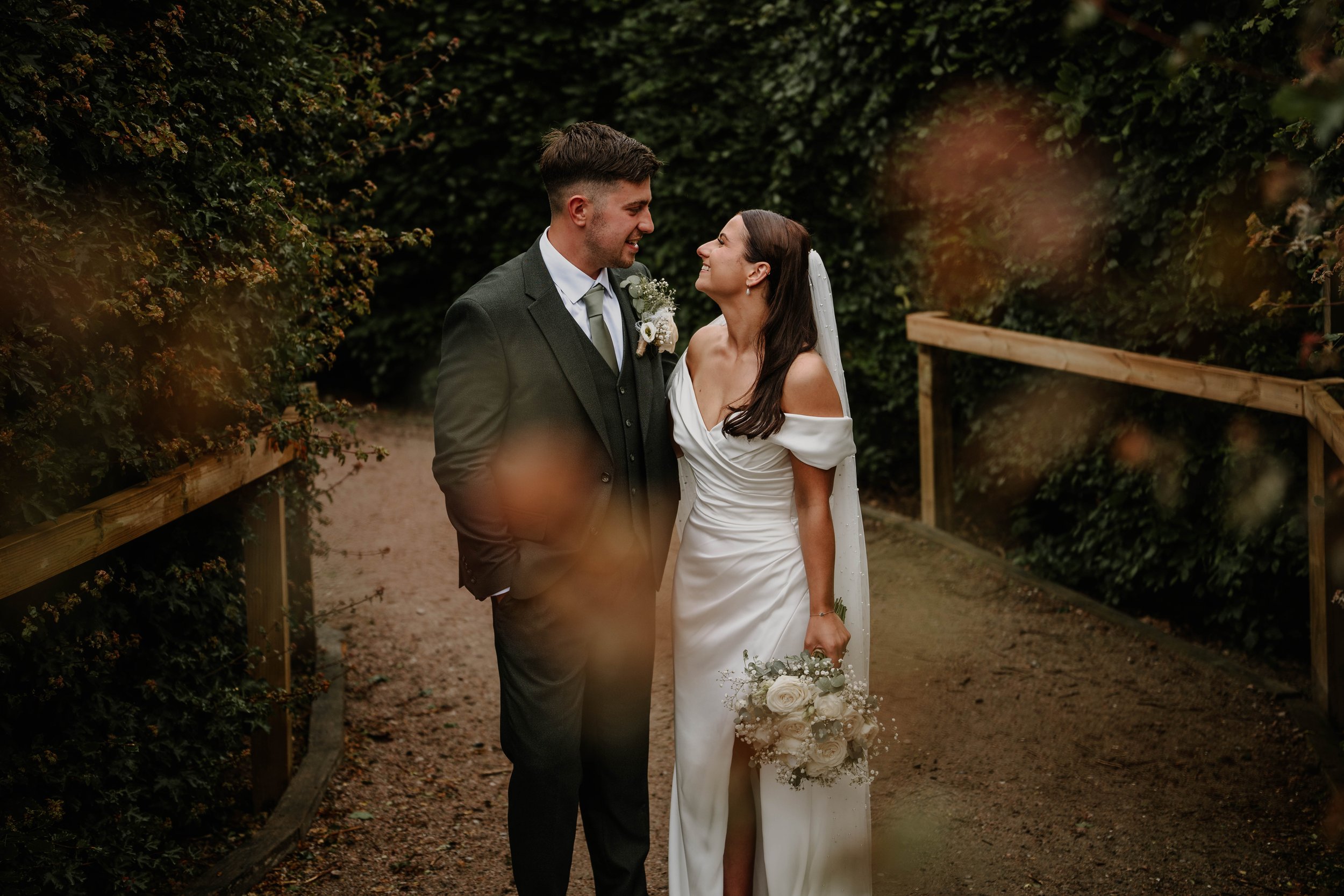 Reach Court Farm Wedding - Ethan and Ellie