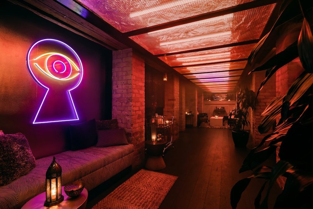 Bar photo 2