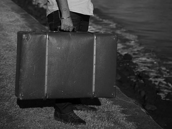 Nonnos_Suitcase.jpg