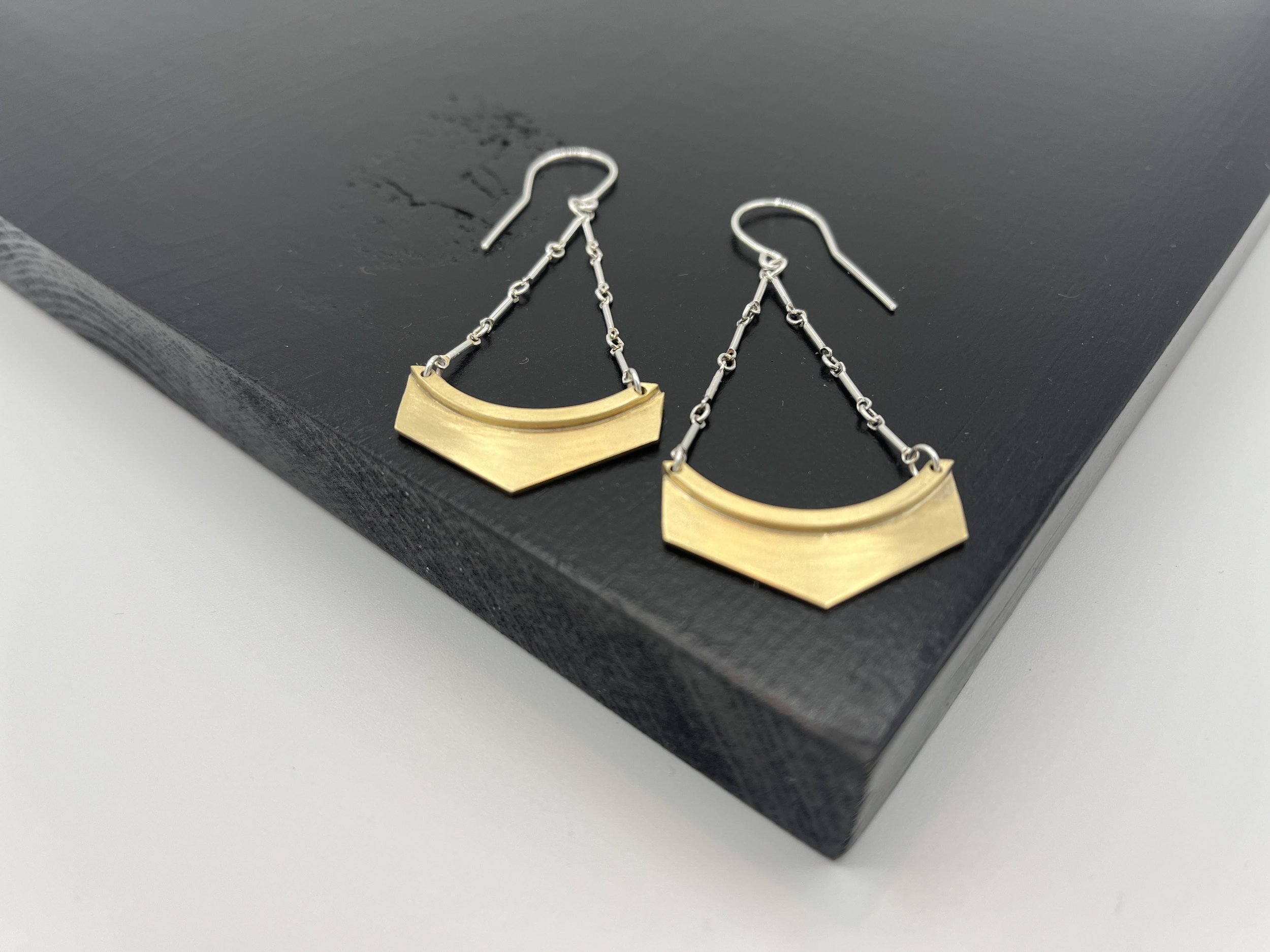 chain earring 3.jpg