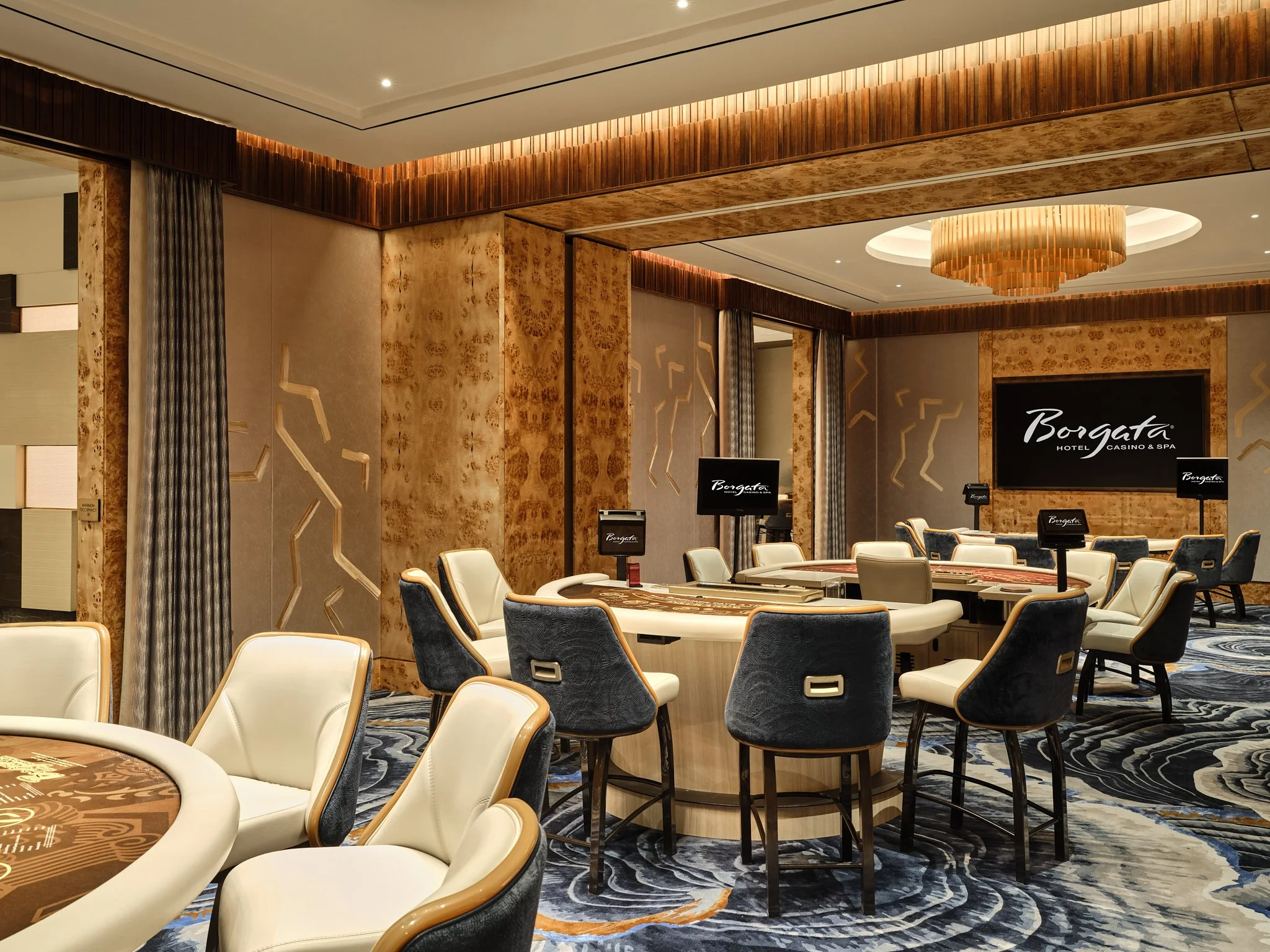 16 20250925_MGM_KNA_High Limit 41 1.jpg