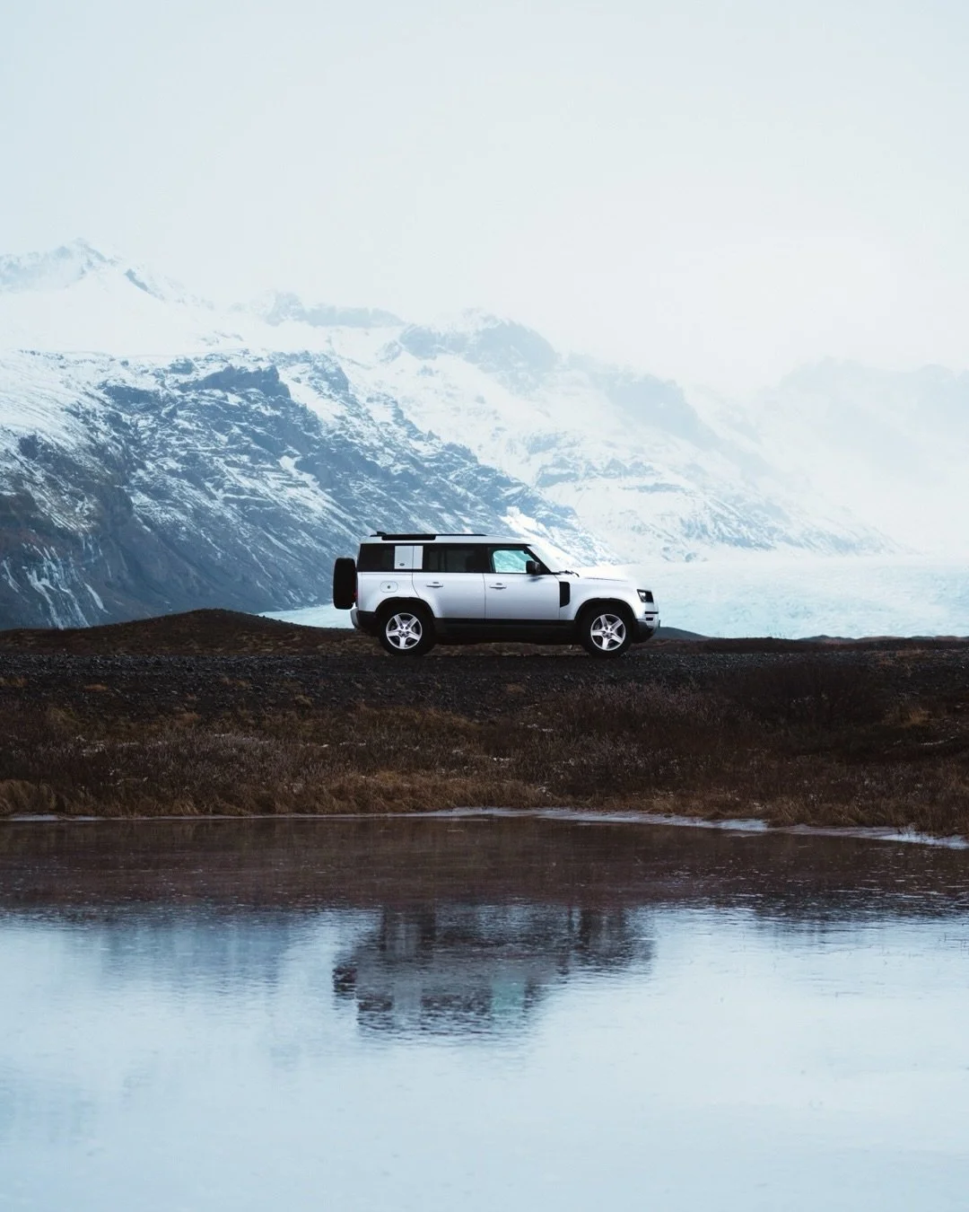 @defender AKA my favourite way to get around Iceland 🇮🇸 

Thanks @zerocariceland - we&rsquo;ll be back very soon&hellip;
#defender #iceland